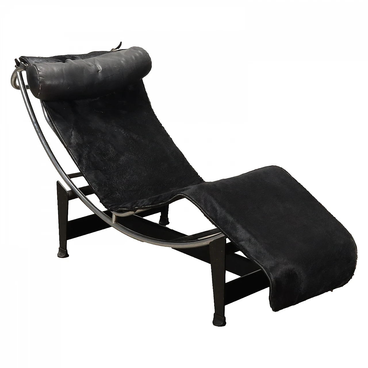 LC4 chaise longue in ponyskin by Le Corbusier for Cassina, 1980s 1