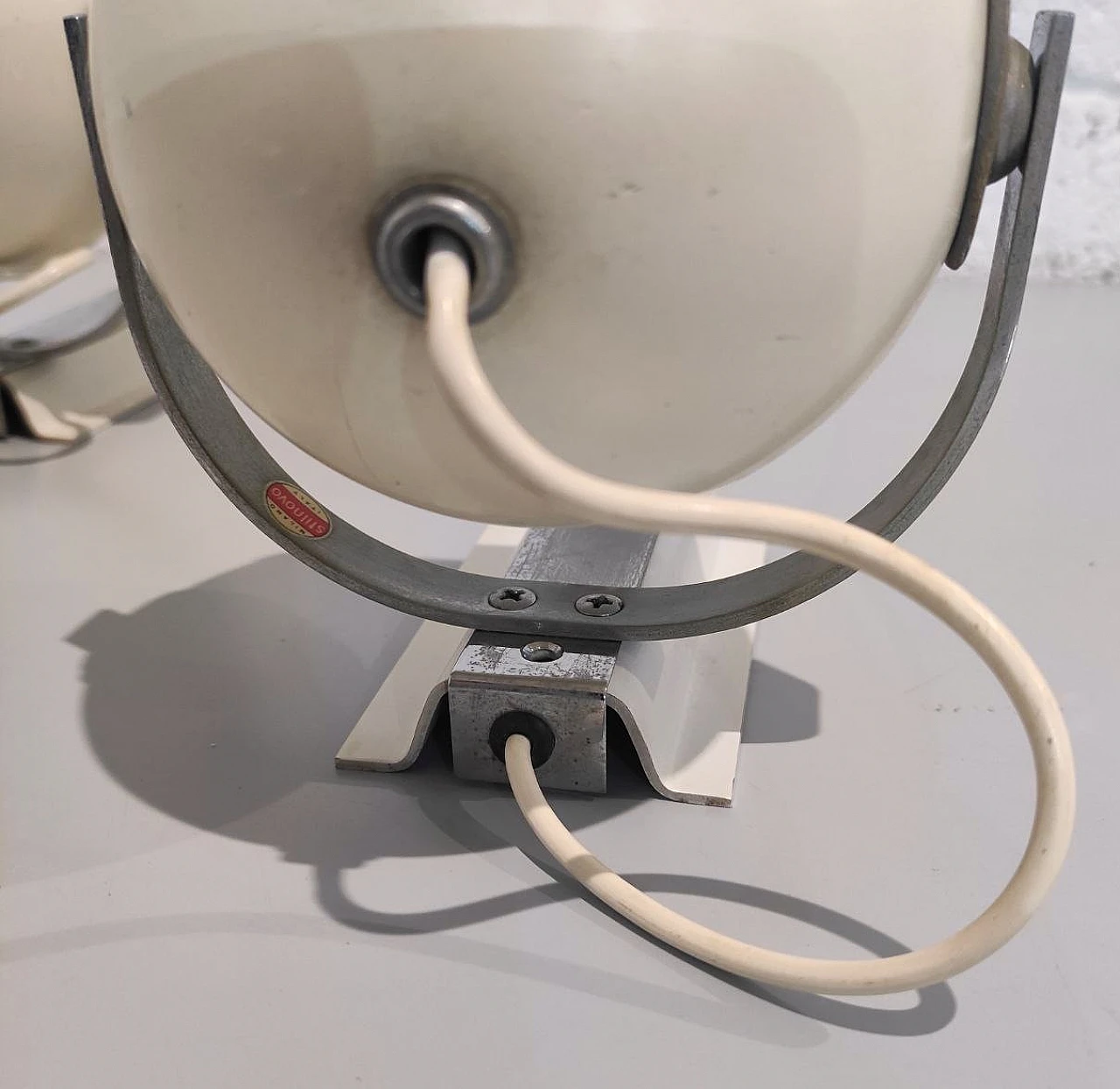 Coppia di applique orientabili di Stilnovo, anni '50 10