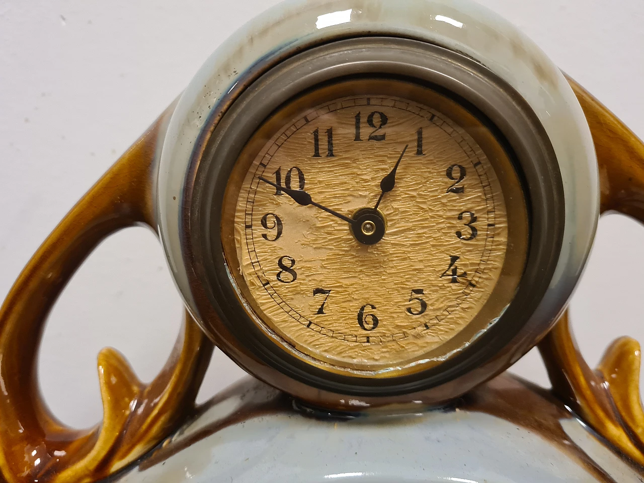Glazed ceramic table clock, 1940s 4