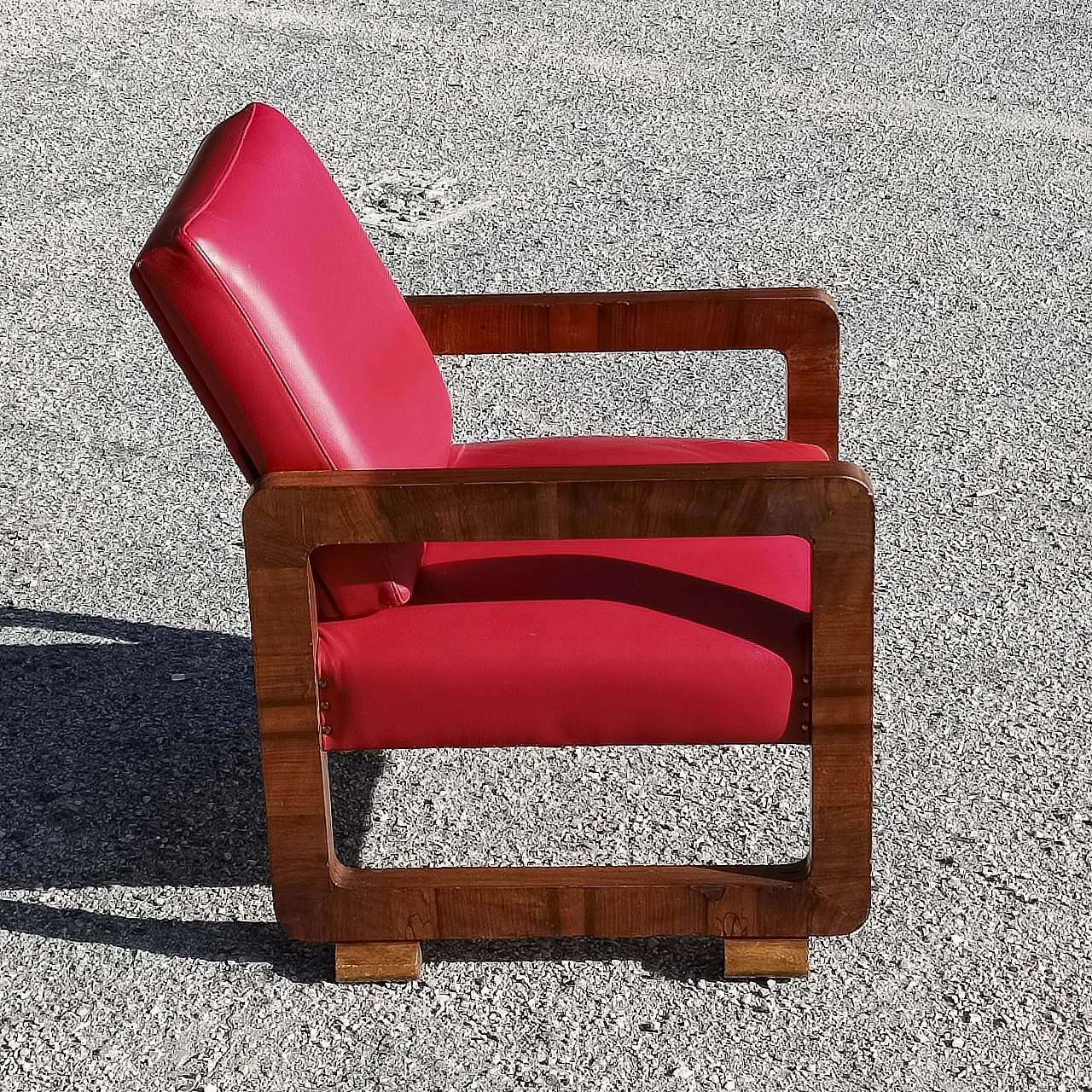 Art Deco wood and red leather armchair, 1920s 2