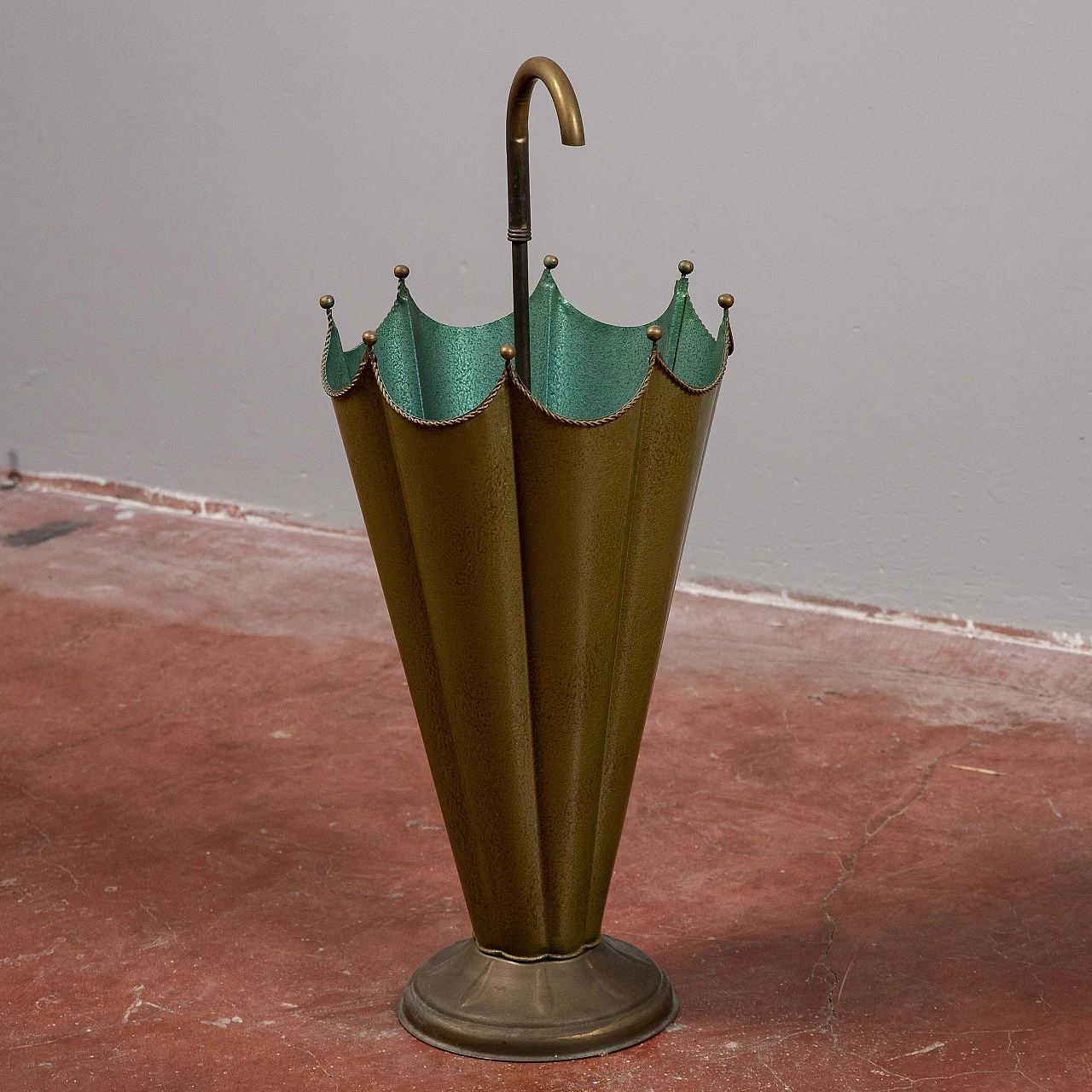 Portaombrelli a forma di ombrello in metallo bicolore, anni '50 4