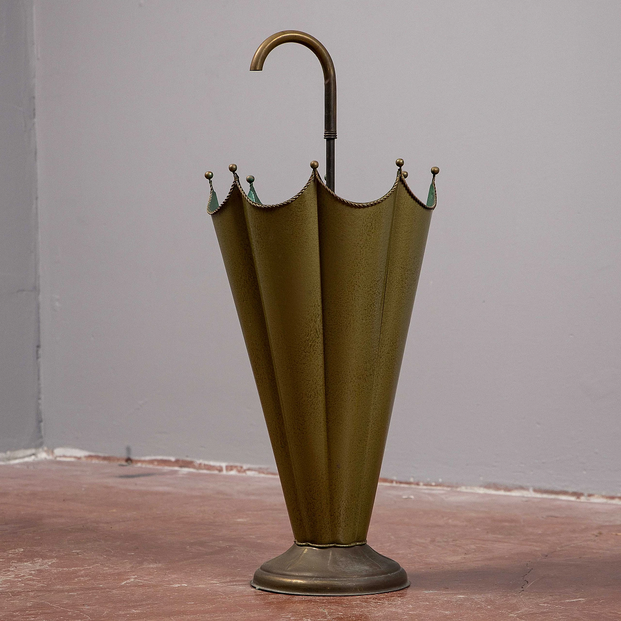 Portaombrelli a forma di ombrello in metallo bicolore, anni '50 5
