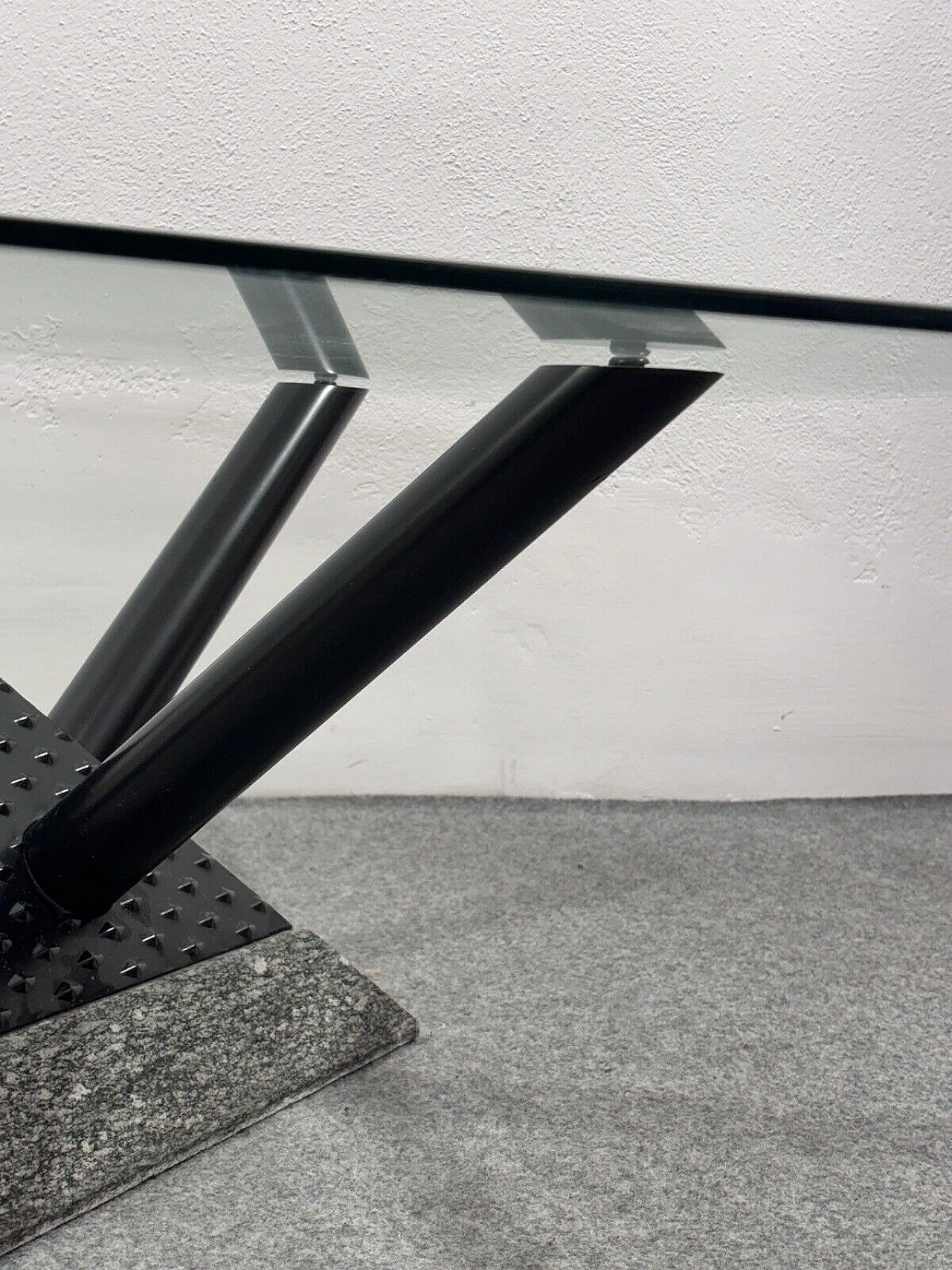 Marble, varnished metal and cut crystal coffee table, 1980s 7