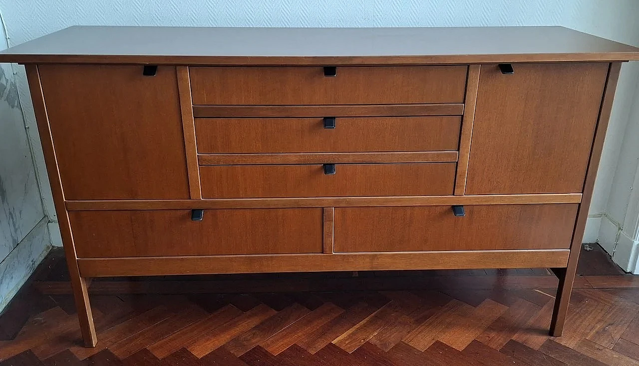 Tanganika walnut sideboard by Giorgetti, 1990s 2