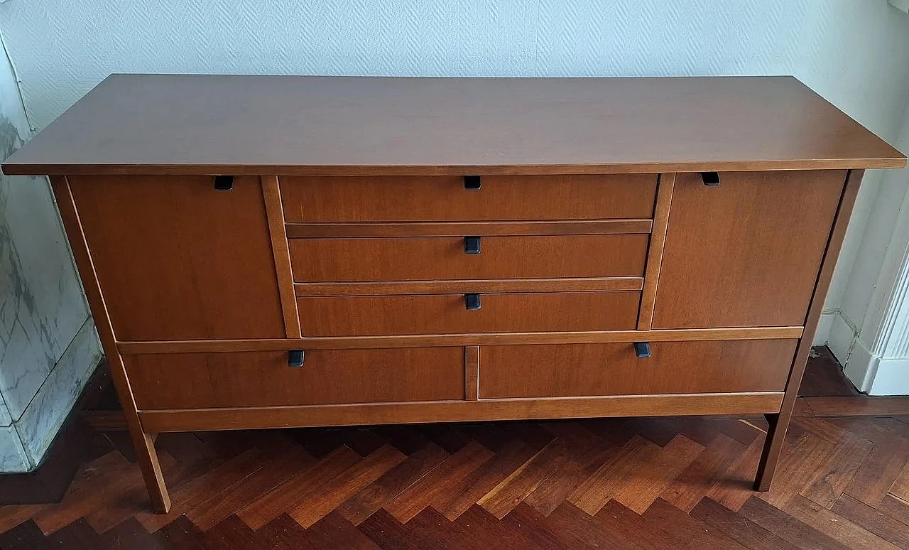 Tanganika walnut sideboard by Giorgetti, 1990s 3