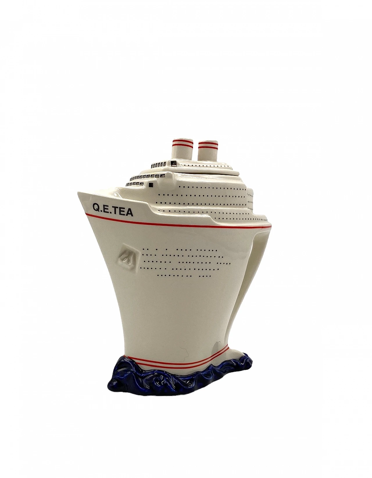 Queen Elizabeth II cruise ship teapot by Paul Cardew 12