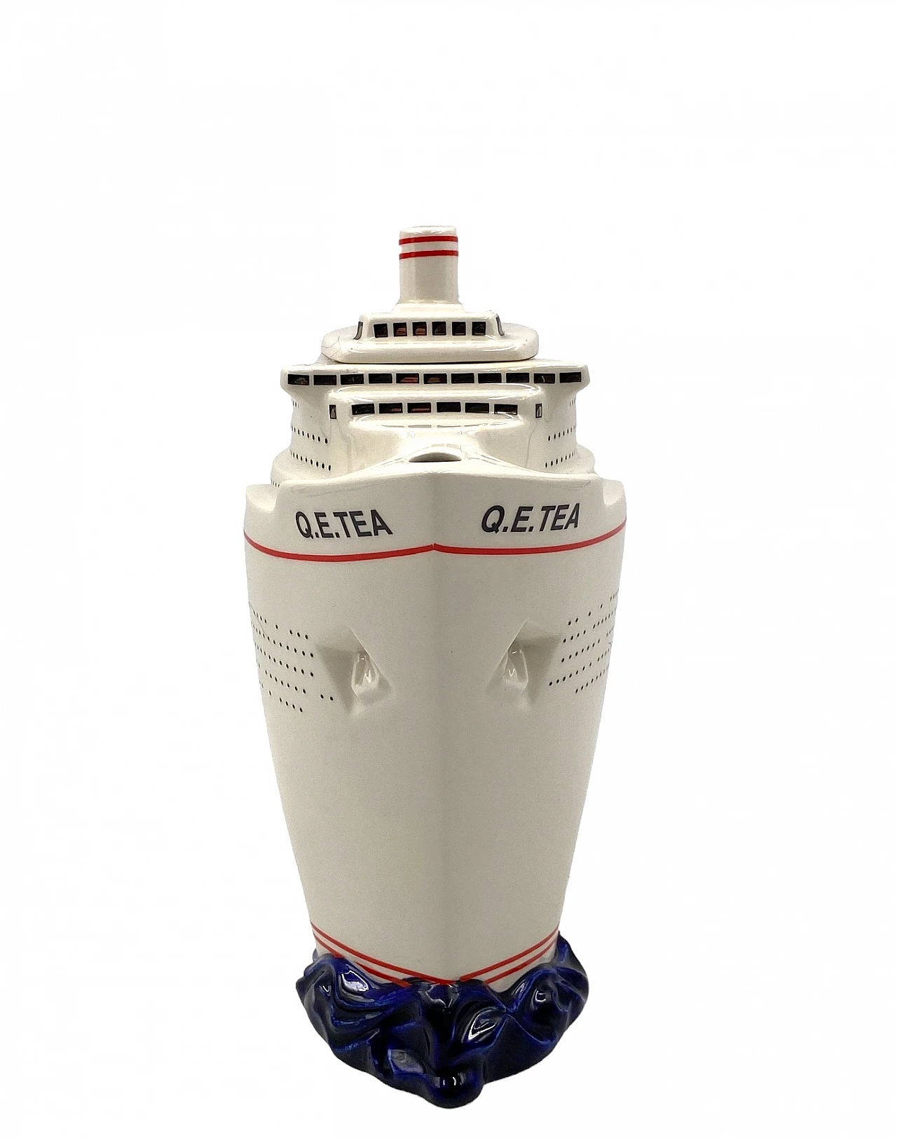 Queen Elizabeth II cruise ship teapot by Paul Cardew 14