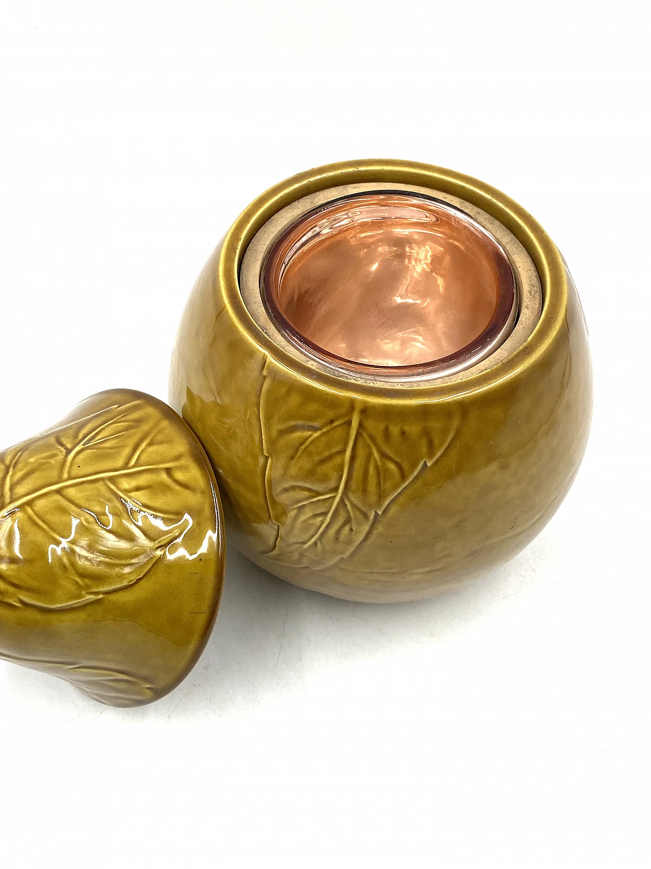 Pear-shaped ceramic ice bucket, 1960s 12