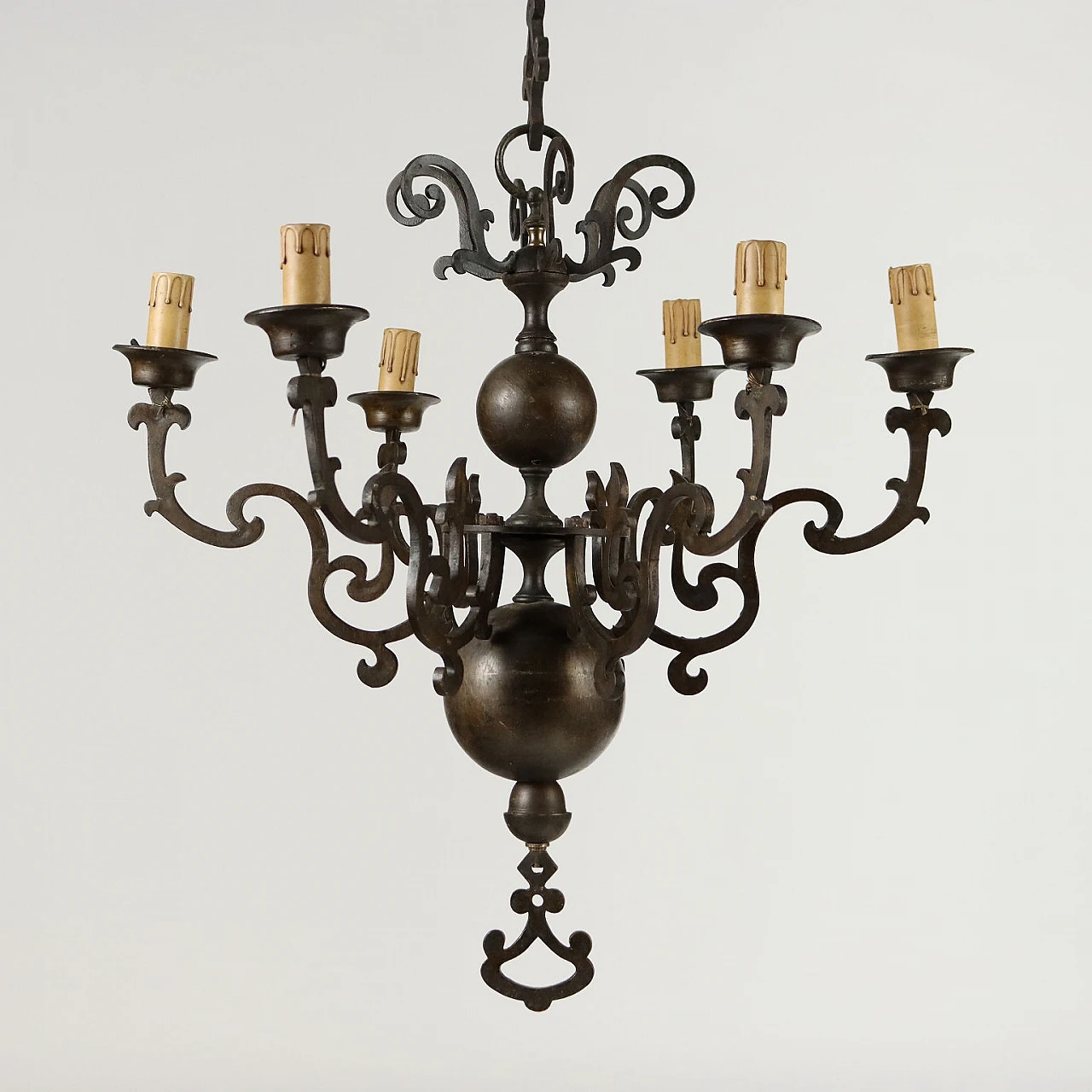 6-Light bronze chandelier with wavy arms, 18th century 3