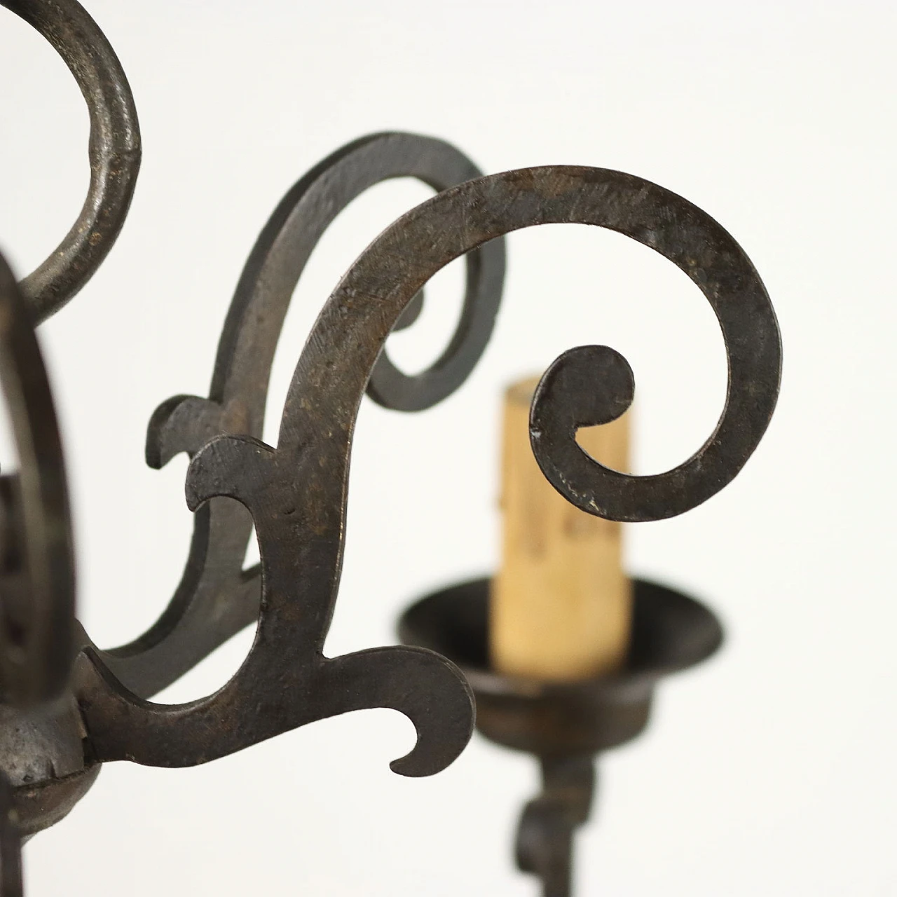 6-Light bronze chandelier with wavy arms, 18th century 6