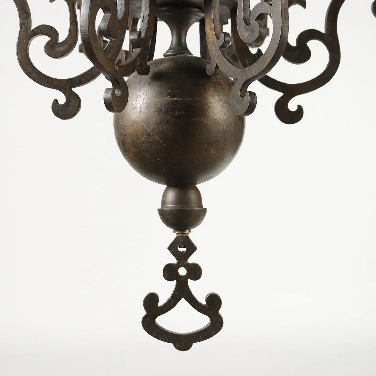 6-Light bronze chandelier with wavy arms, 18th century 9