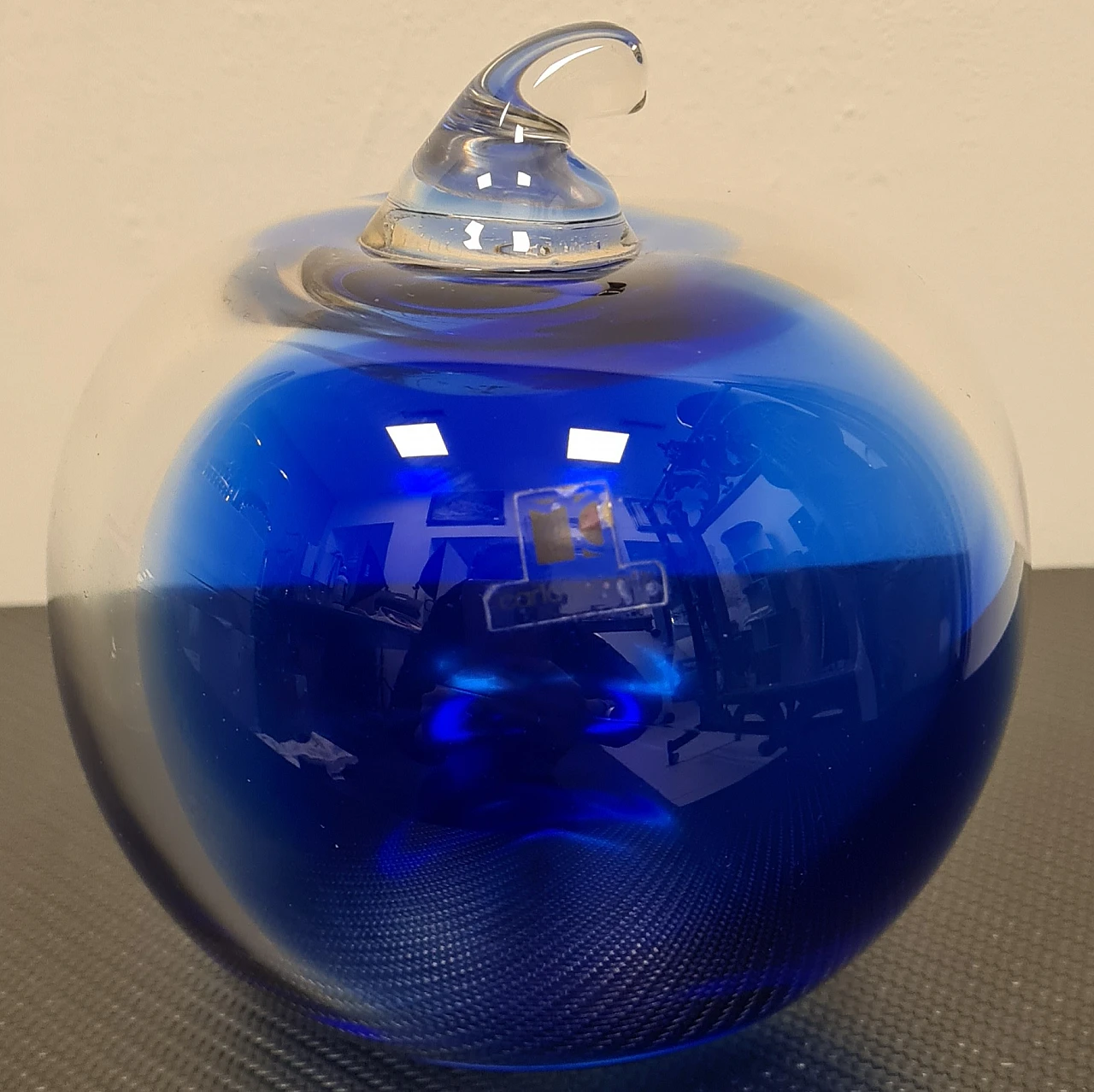 Pair Murano glass apples by Carlo Moretti, 1980s 3