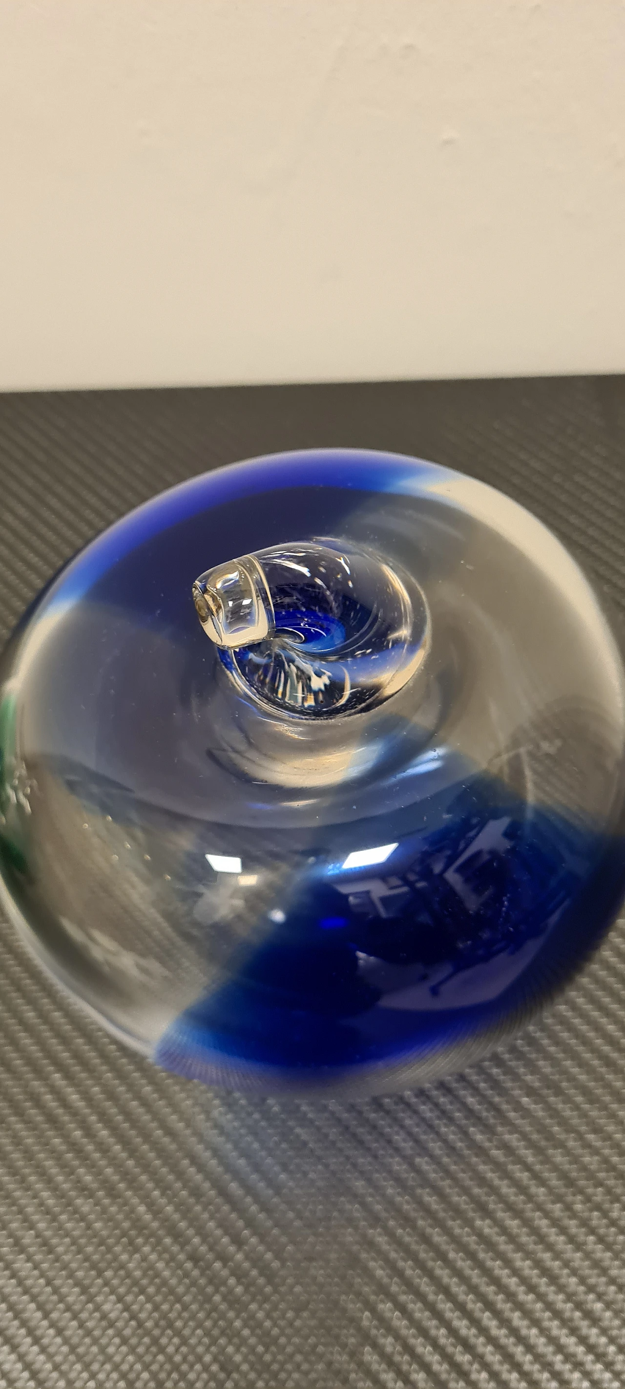 Pair Murano glass apples by Carlo Moretti, 1980s 6