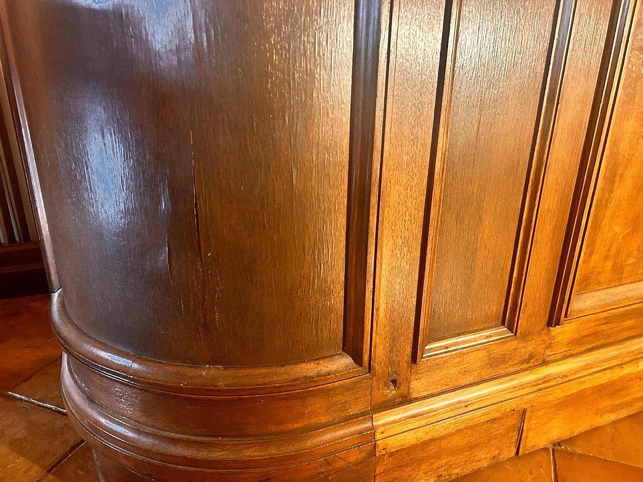 Wooden bar counter by Silvano Agosti 3