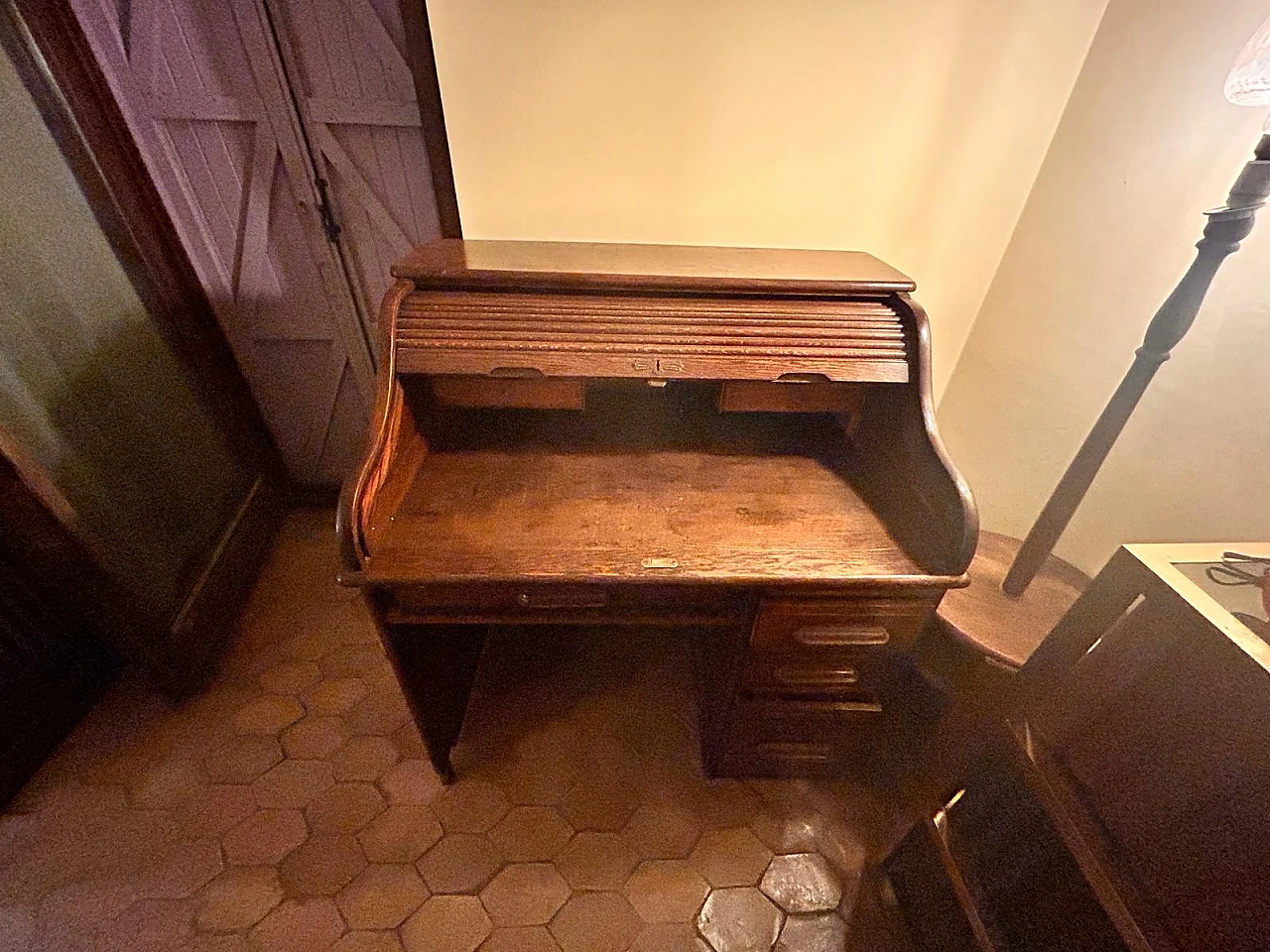 Oak desk with drop-down storage compartment, 1920s 1