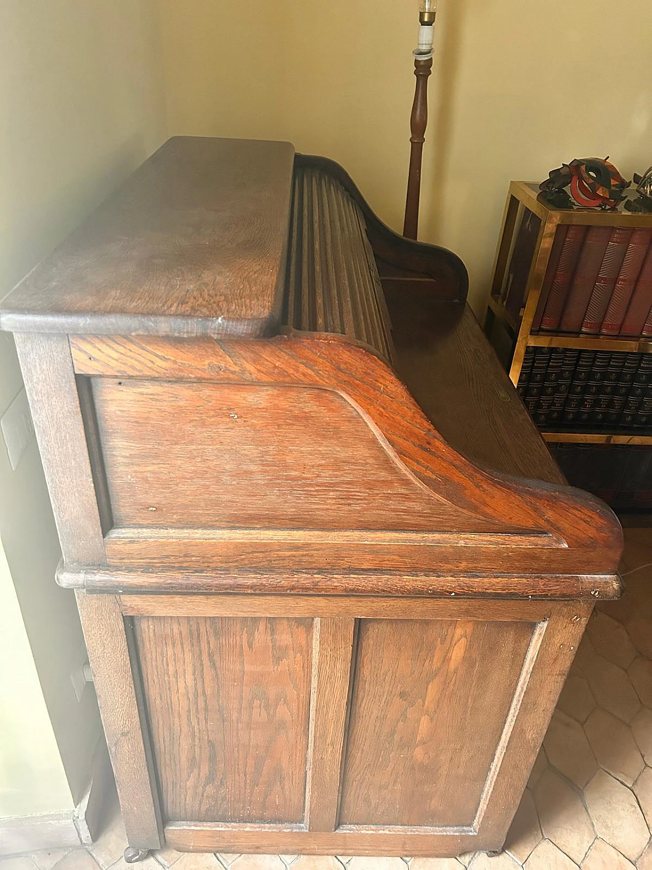 Oak desk with drop-down storage compartment, 1920s 2