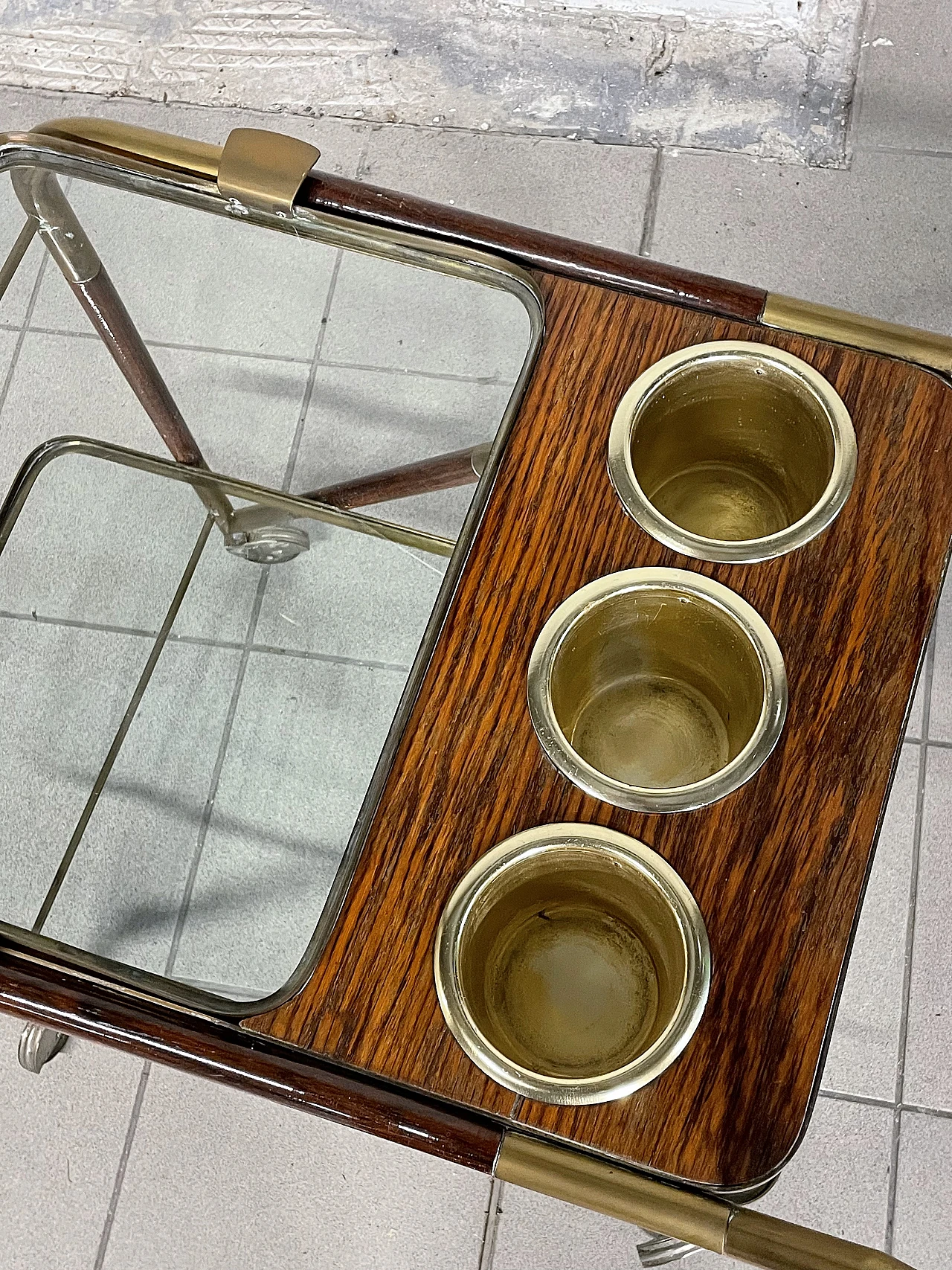 Bar cart in glass, wood and brass, 1950s 9