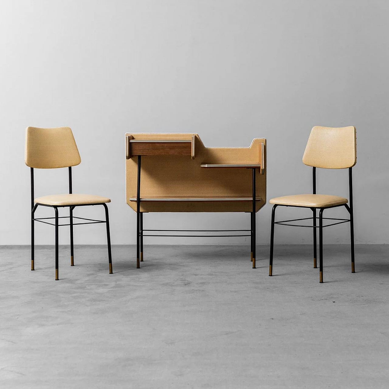 Pair of chairs with wood and metal console, 1960s 1