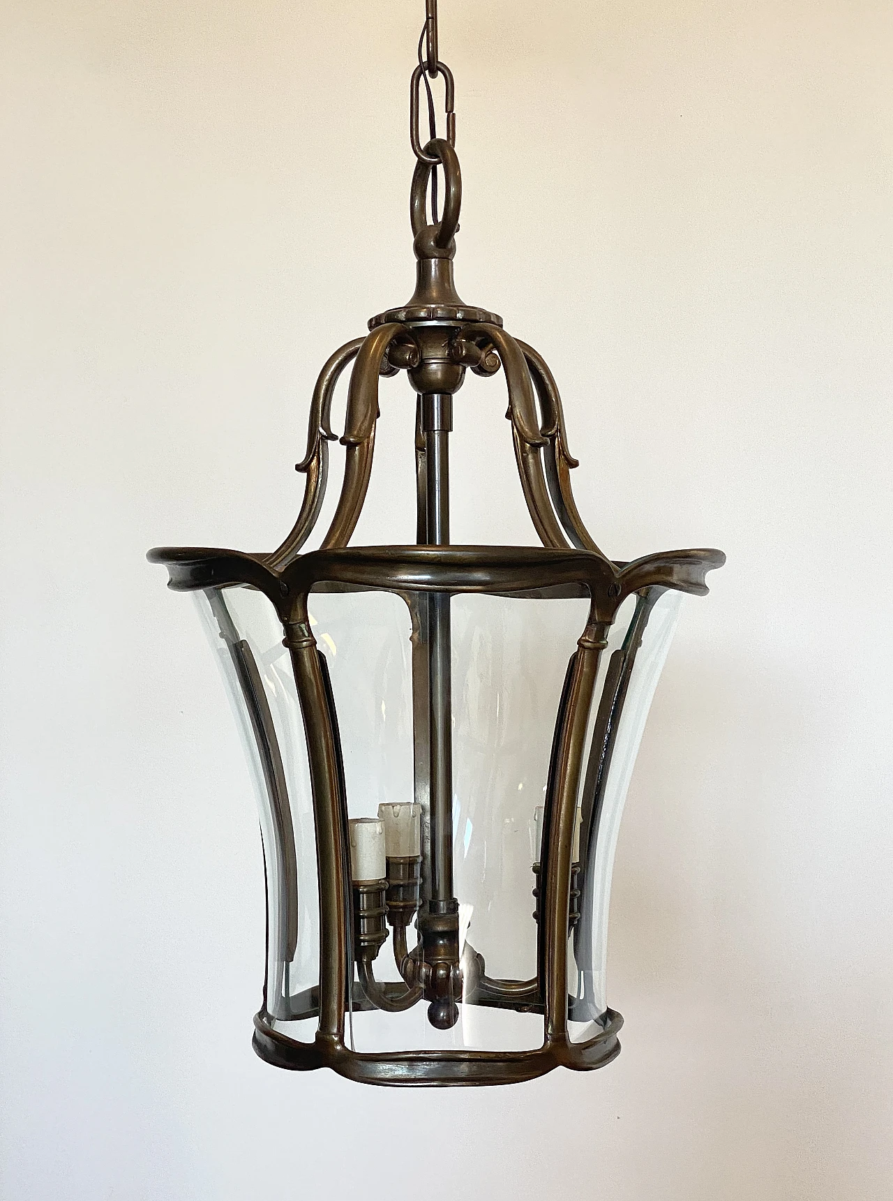 Lanterna in bronzo brunito e vetro curvo, anni '60 1