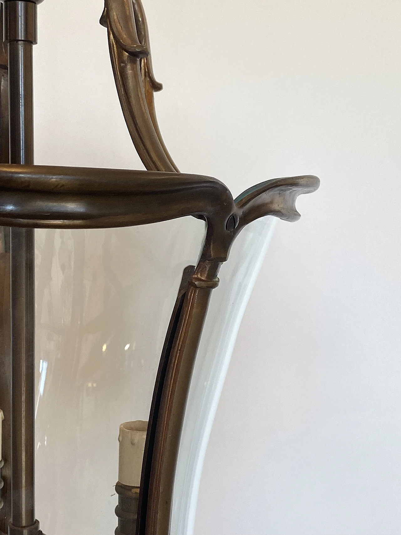 Lanterna in bronzo brunito e vetro curvo, anni '60 5