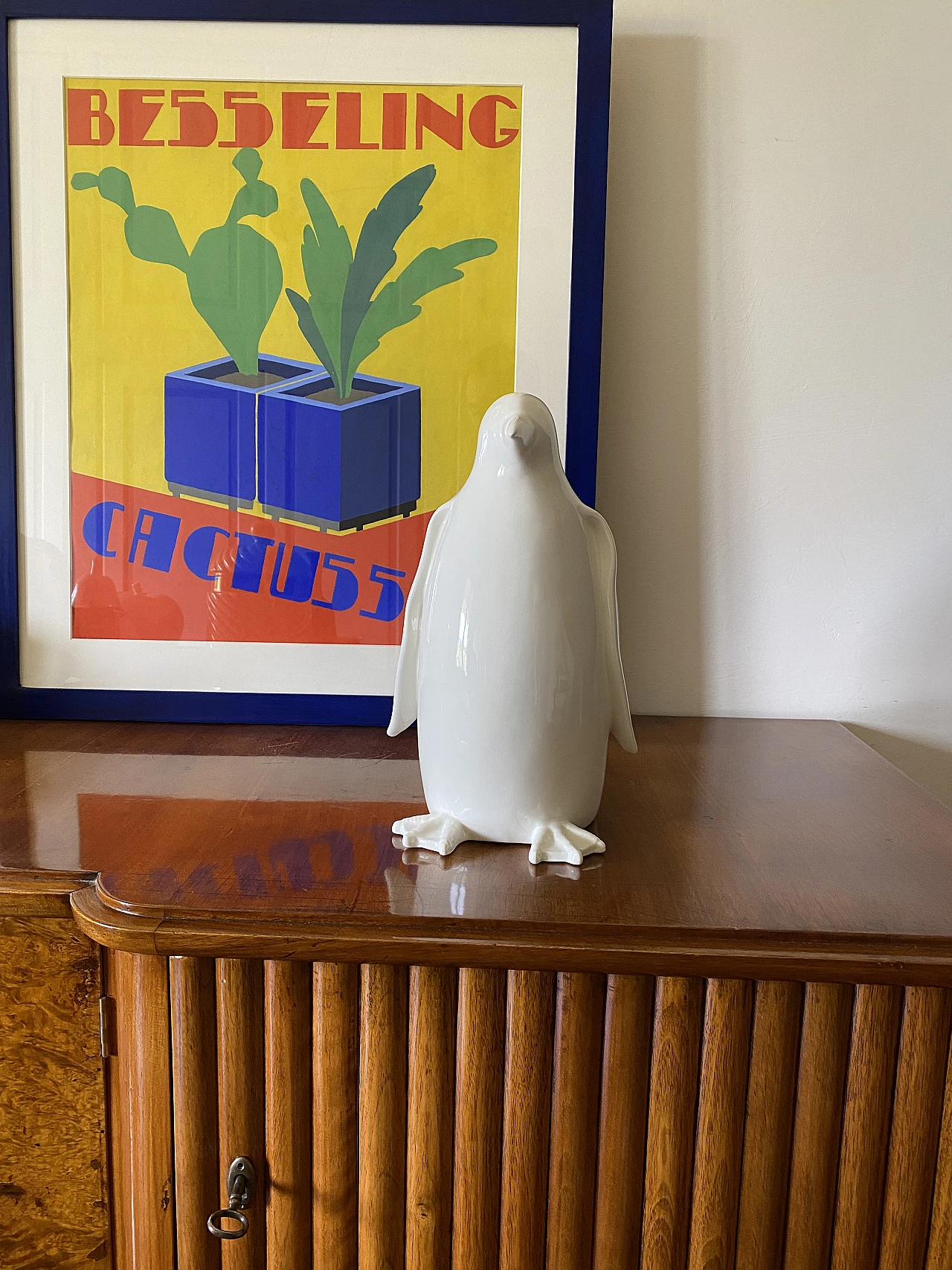 White ceramic penguin sculpture, 1980s 4