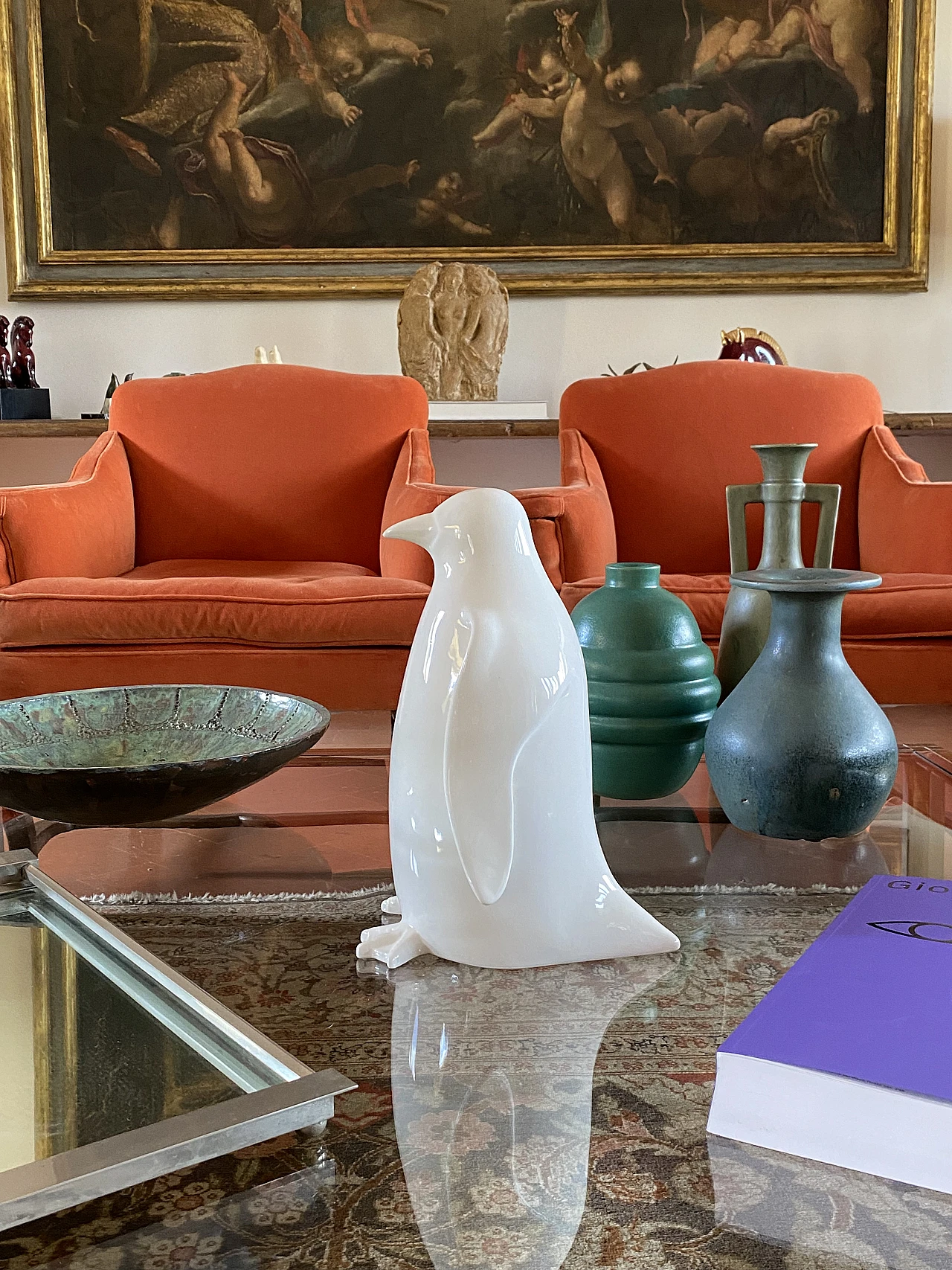 Scultura di pinguino in ceramica bianca, anni '80 8