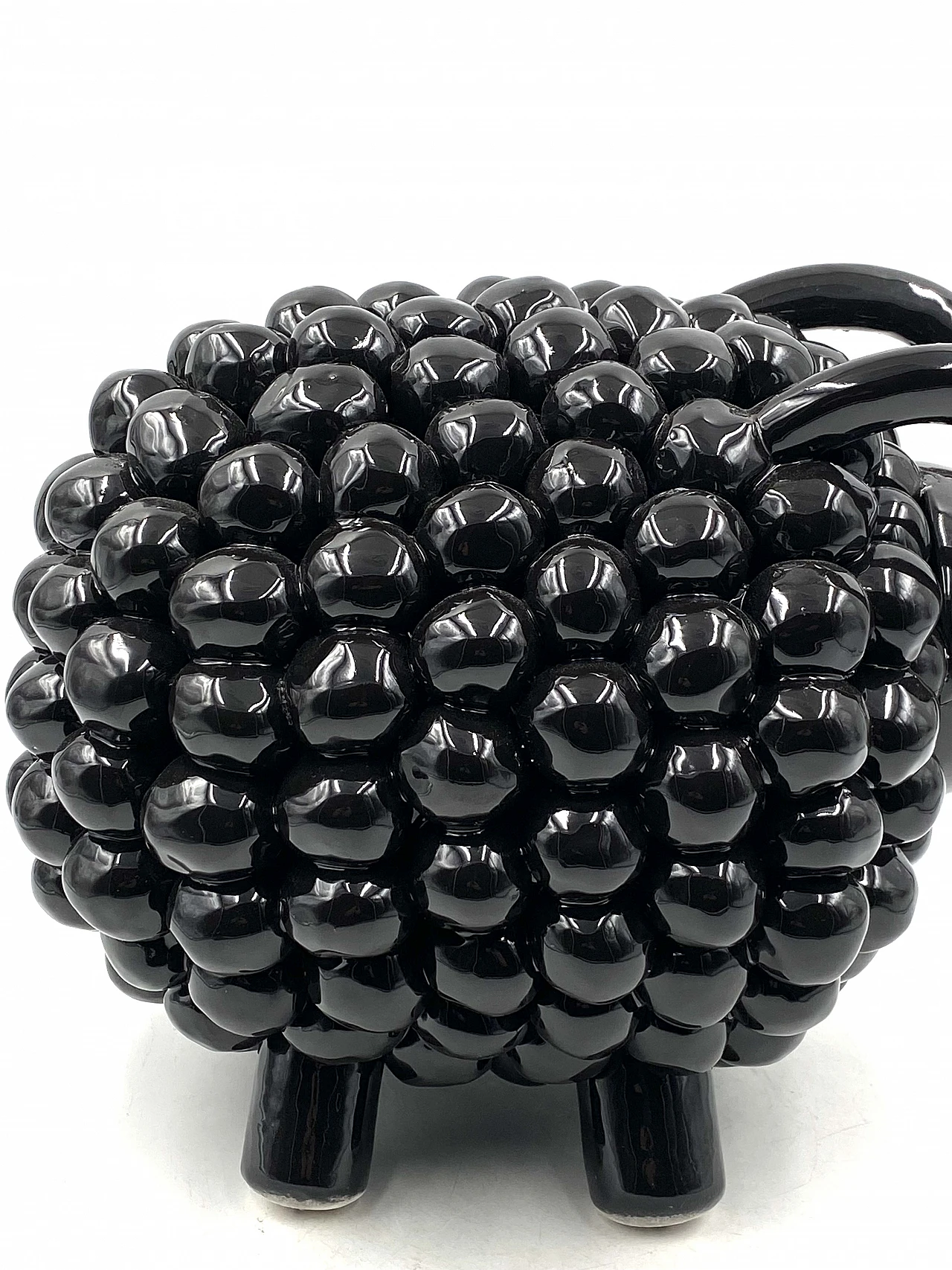 Scultura di ariete in ceramica nera, anni '80 7