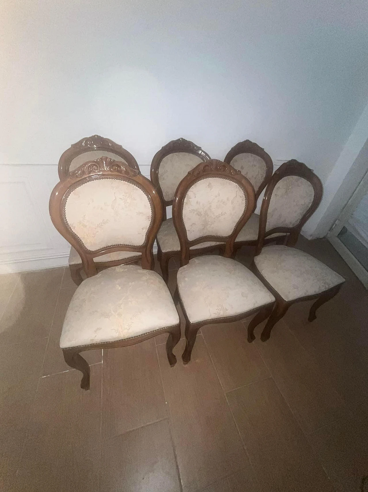 6 Chairs in wood and fabric with floral motifs and swans, 1970s 8