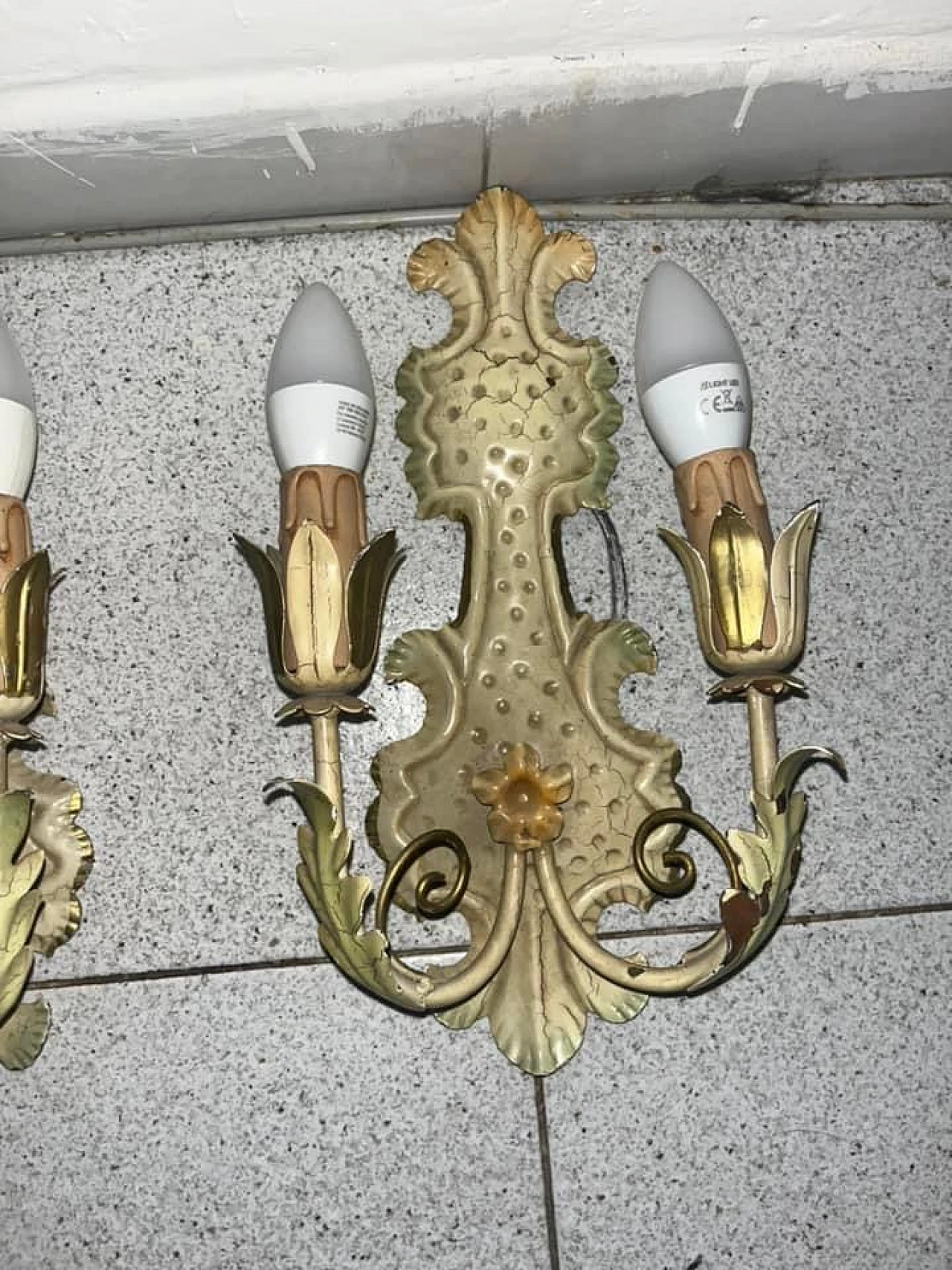 Pair of Venetian style metal wall lights, 1950s 9