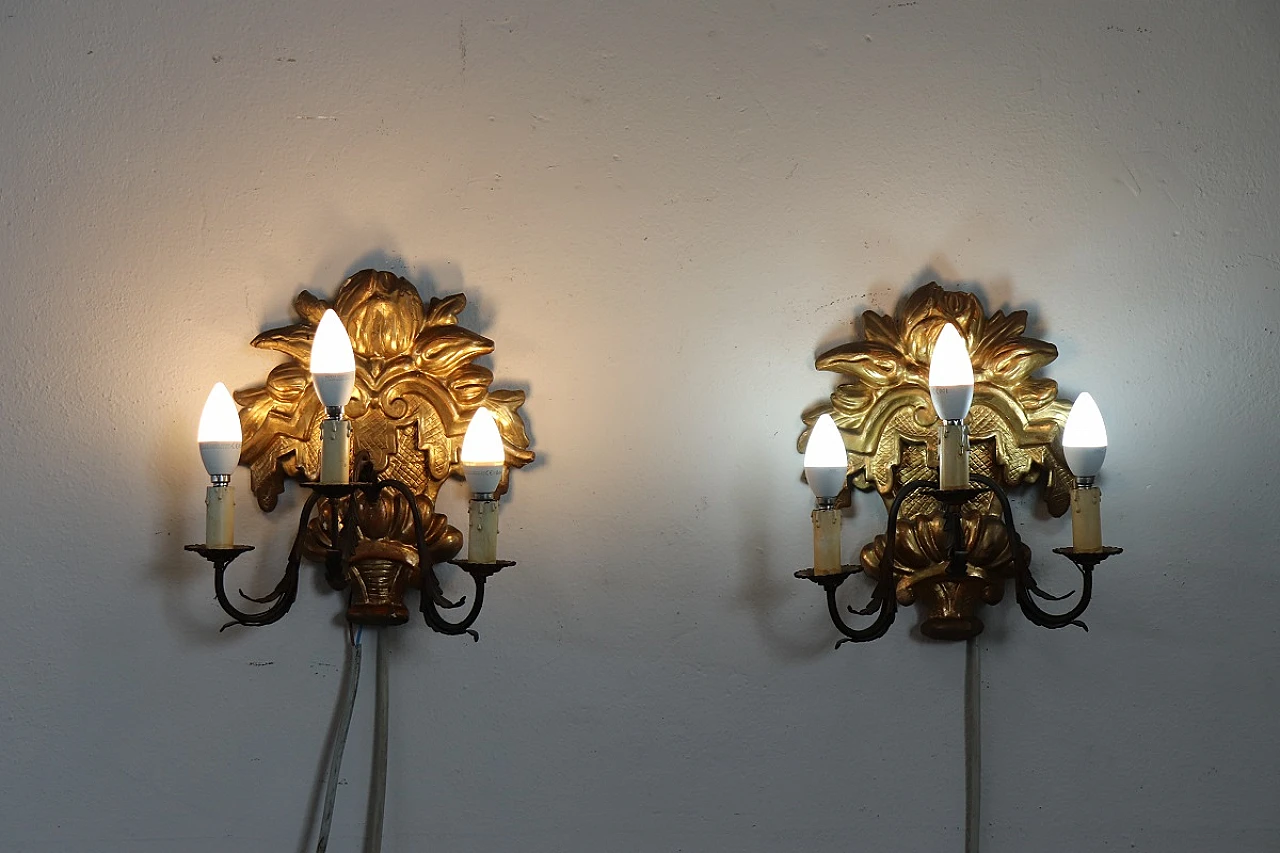 Pair of carved and gilded spruce wall lights 2