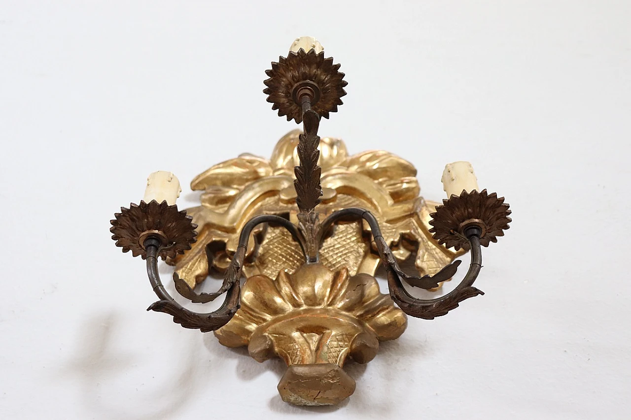 Pair of carved and gilded spruce wall lights 4