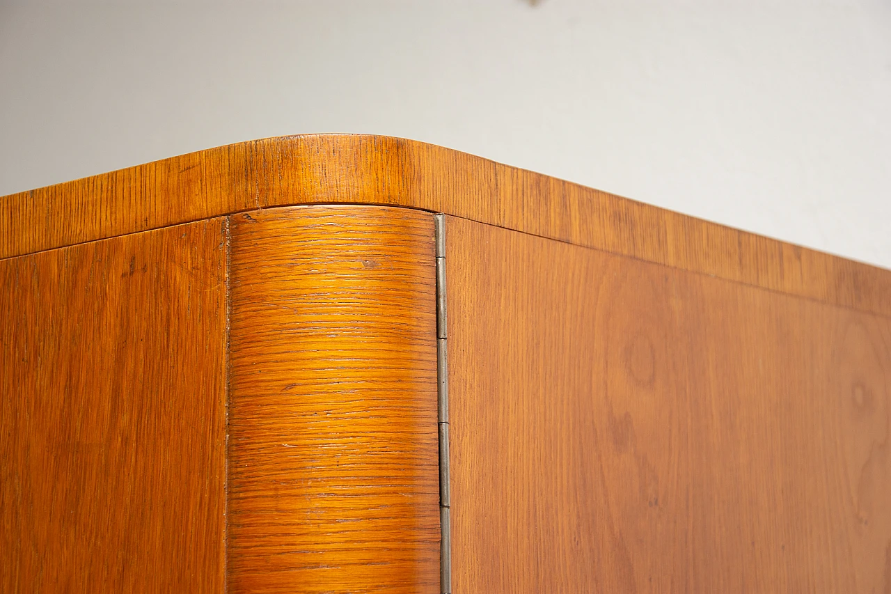 Armadio Bauhaus a due ante di Vichr & Spol per Kovona, anni '50 7