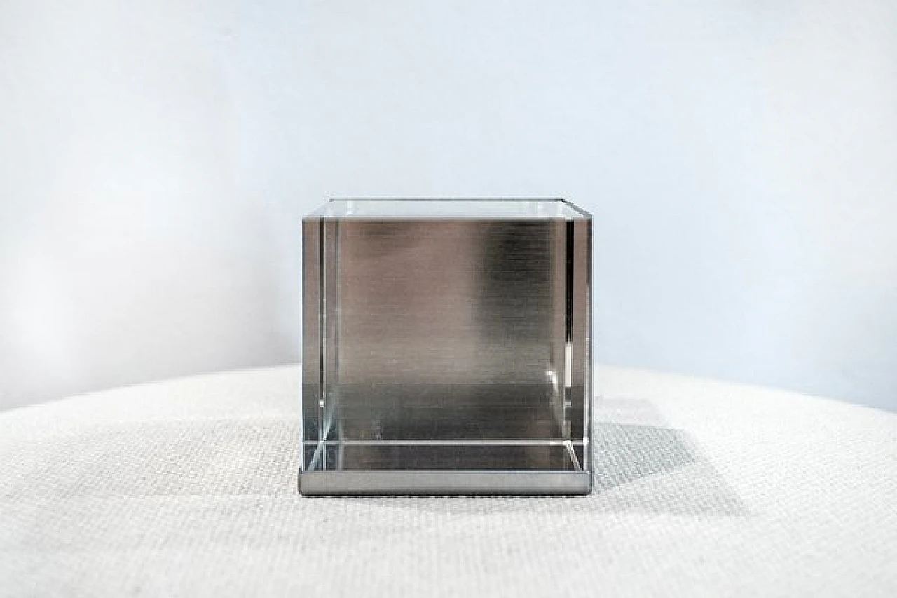 Fermacarte cubico in vetro e acciaio di Bob Cornell, anni '70 3