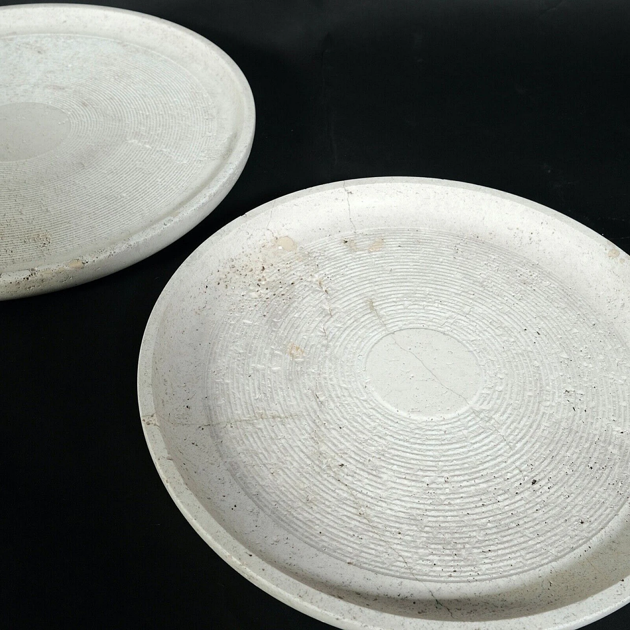 Pair of round travertine trays by Design Ants, 1970s 2