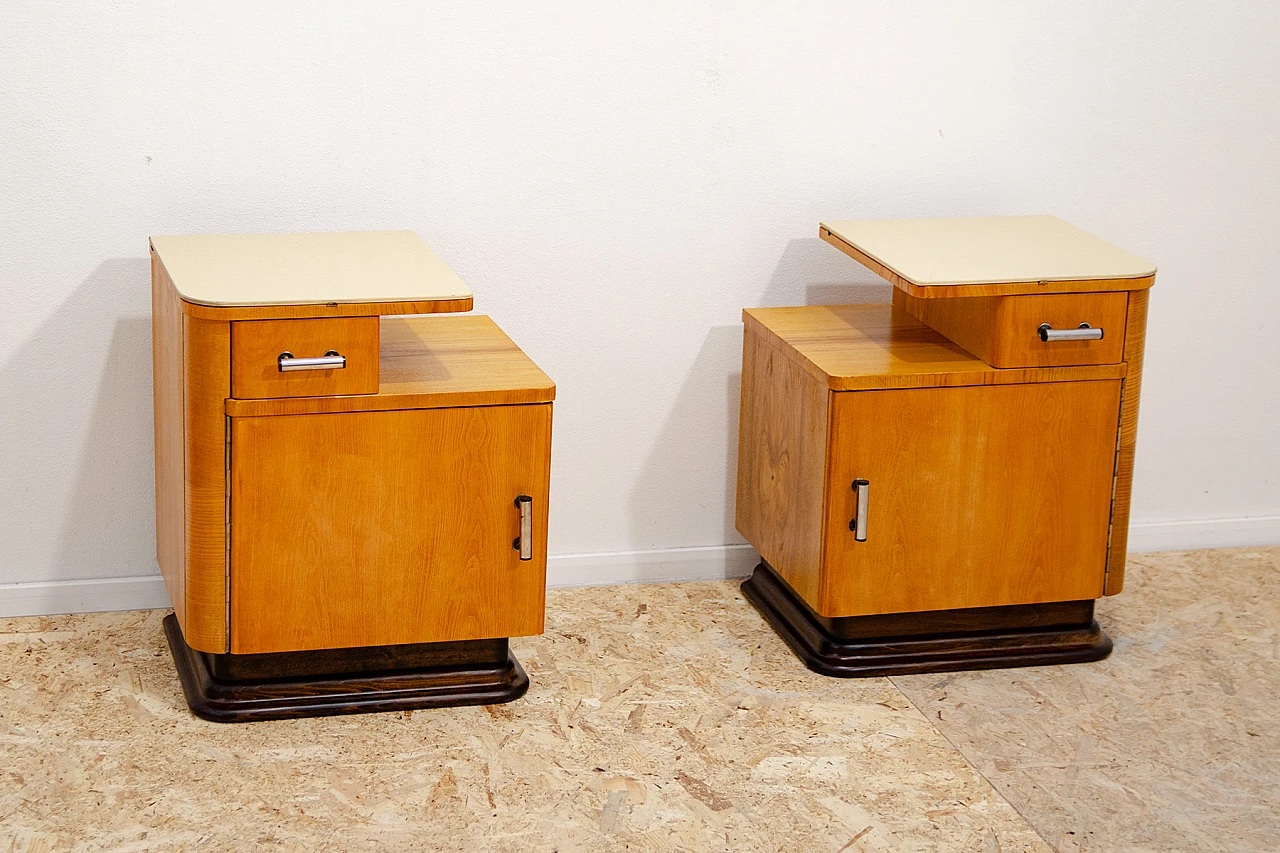 Pair of Bauhaus bedside tables by Jindřich Halabala, 1930s 2
