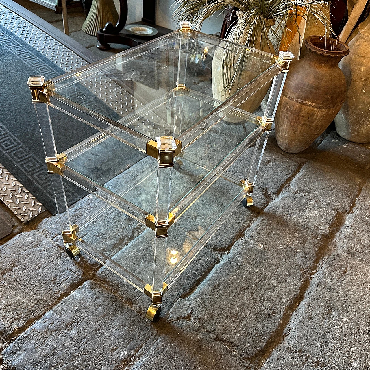 Lucite and brass bar trolley by Fratelli Orsenigo, 1980s 5