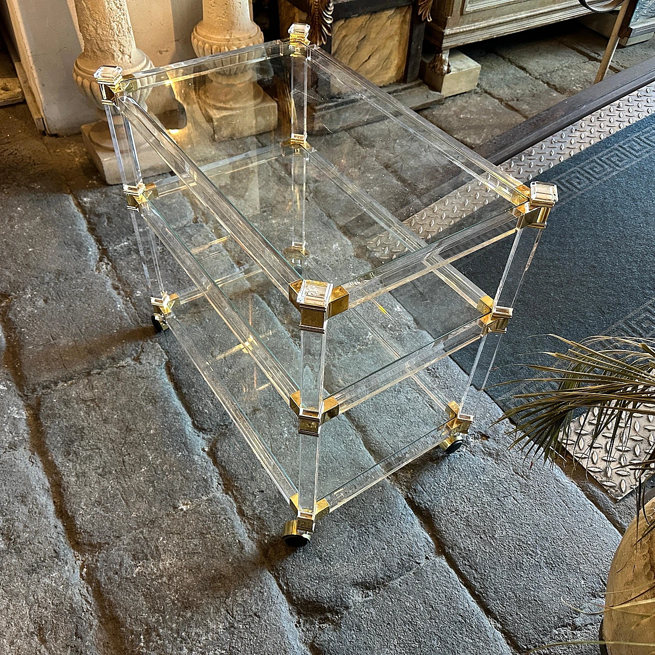 Lucite and brass bar trolley by Fratelli Orsenigo, 1980s 11