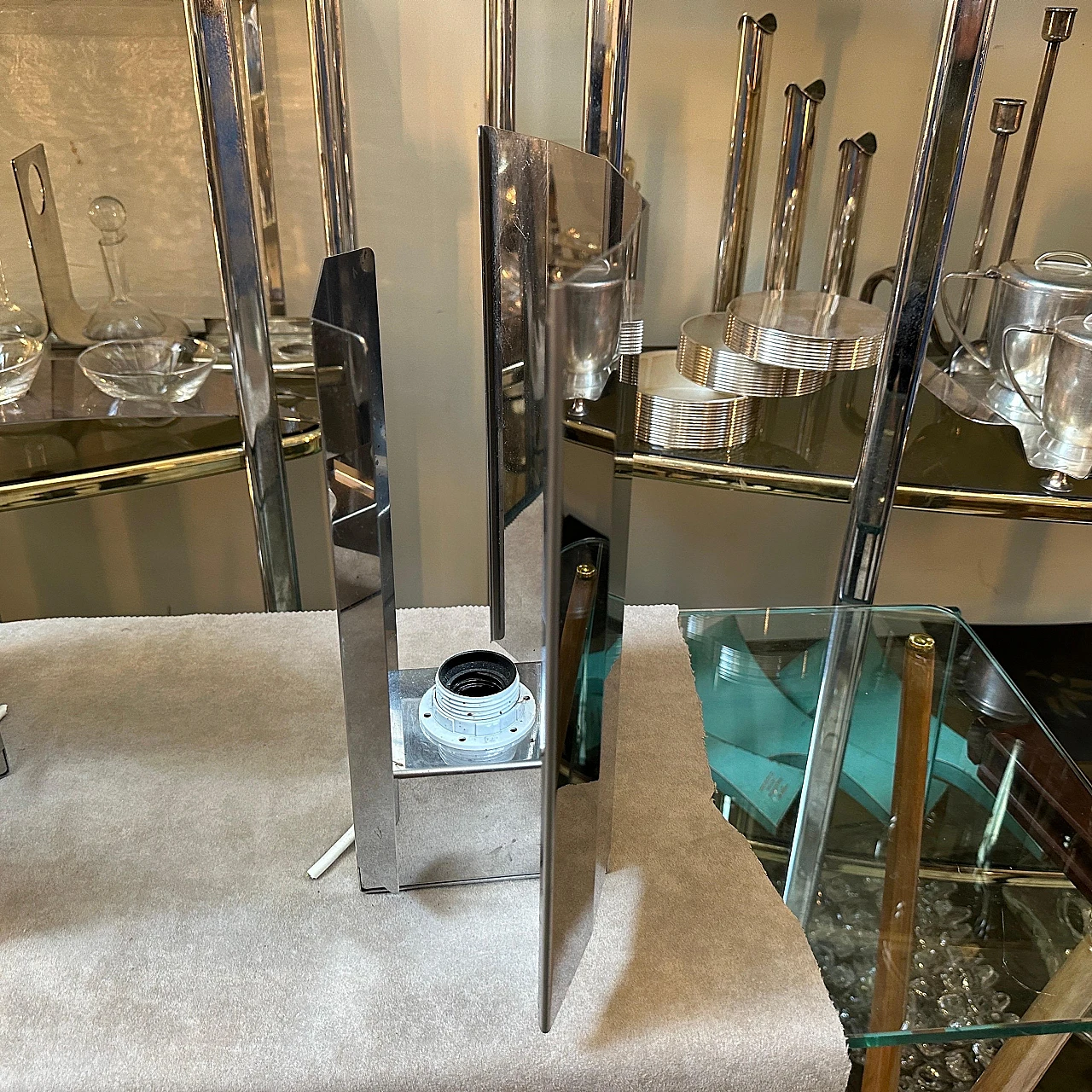 Coppia di applique in acciaio, anni '80 10