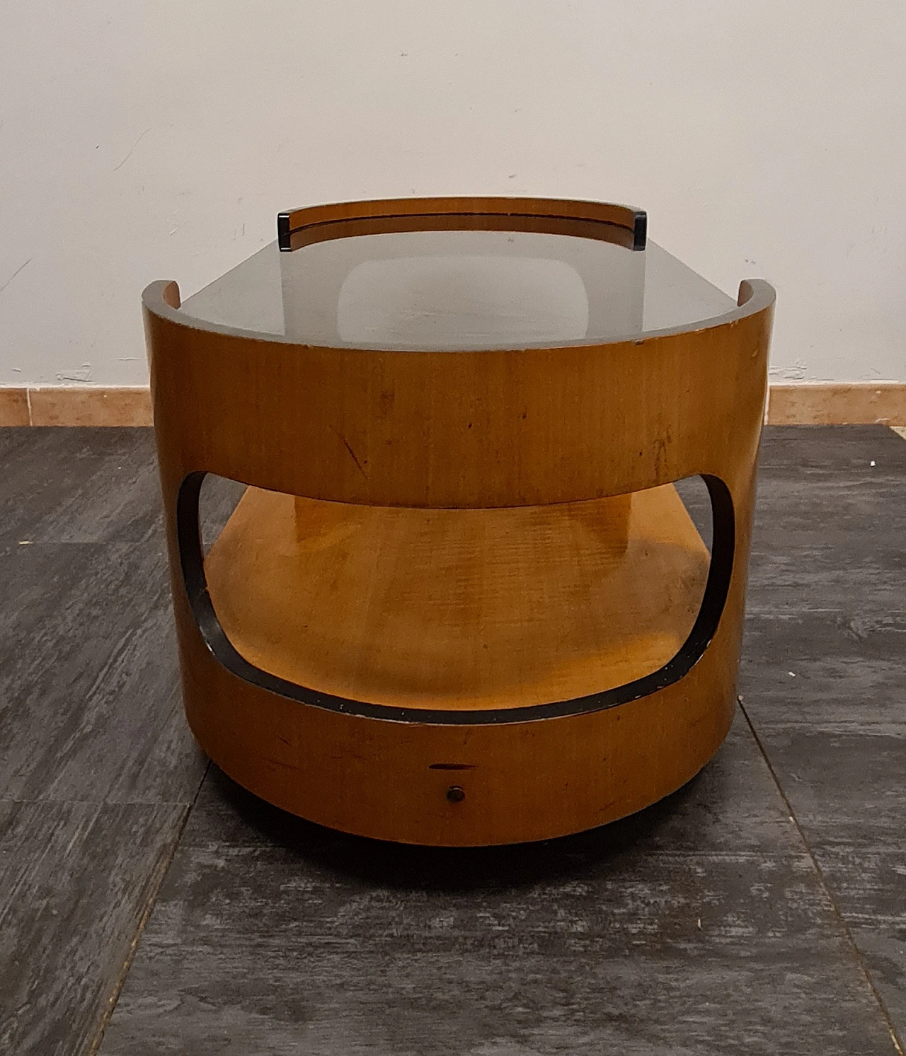 Wood and glass coffee table in the style of Joe Colombo, 1970s 5