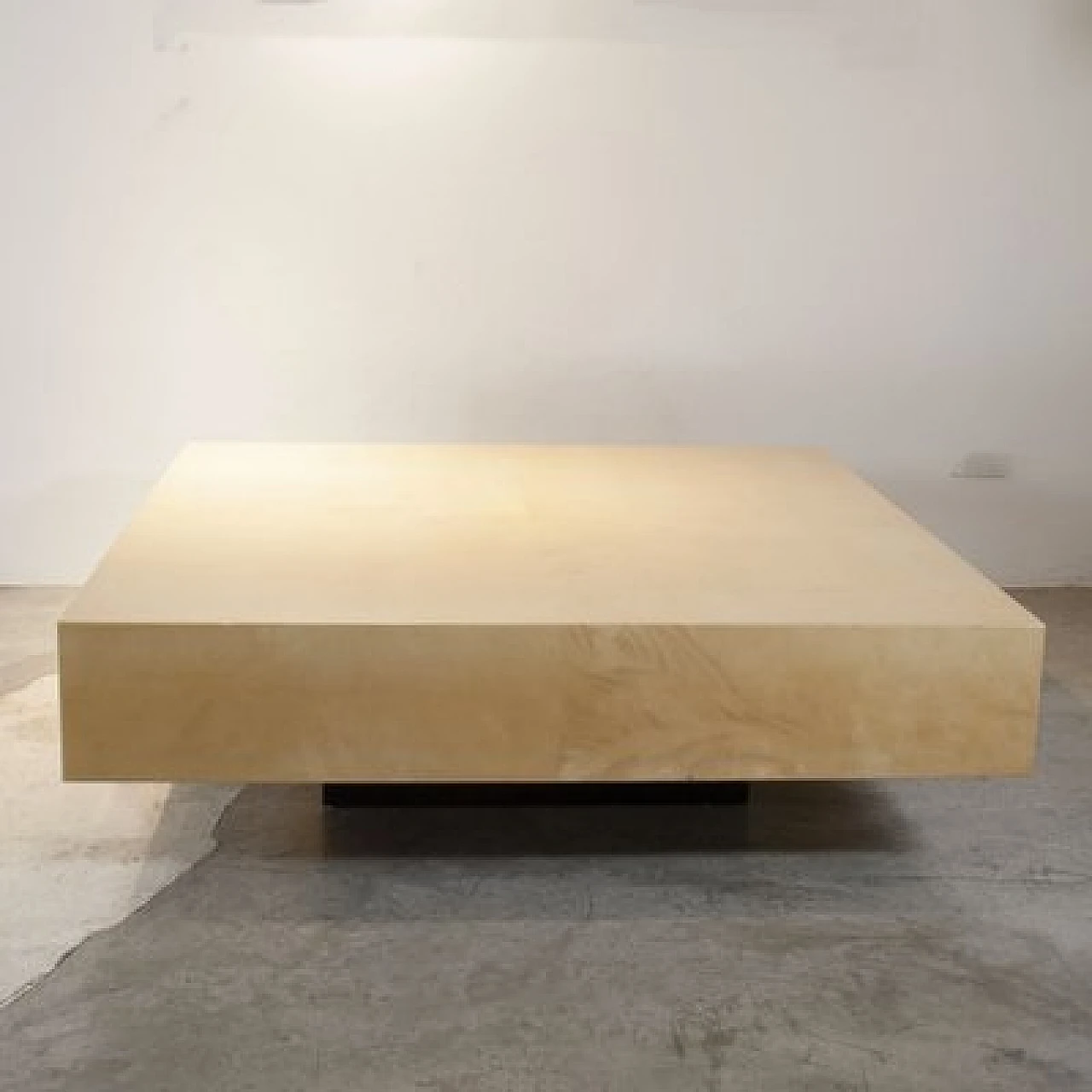 Coffee table attributed to Aldo Tura, 1970s 1