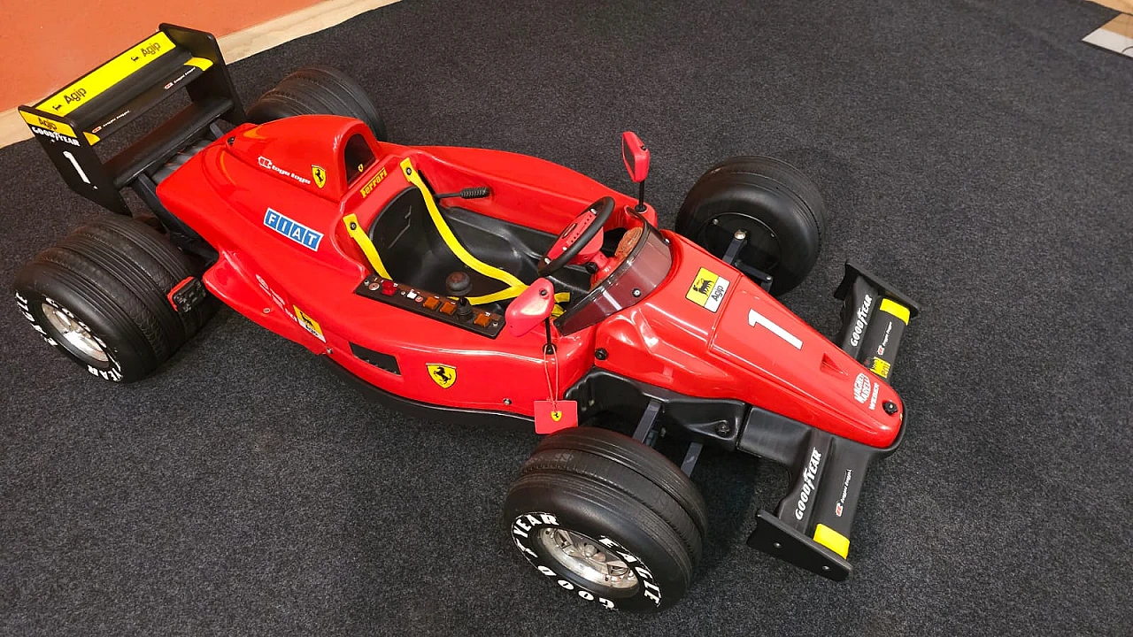 F1 Ferrari electric car by Toys Toys, 1990s 10