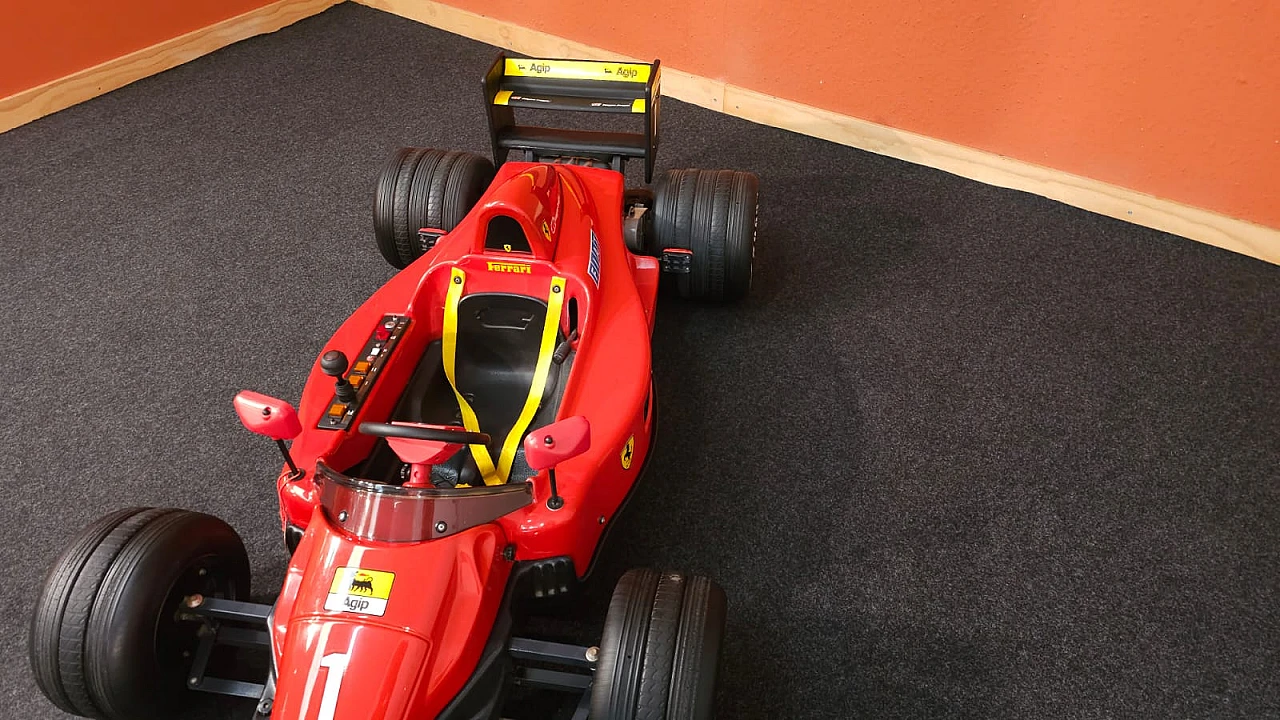 F1 Ferrari electric car by Toys Toys, 1990s 14