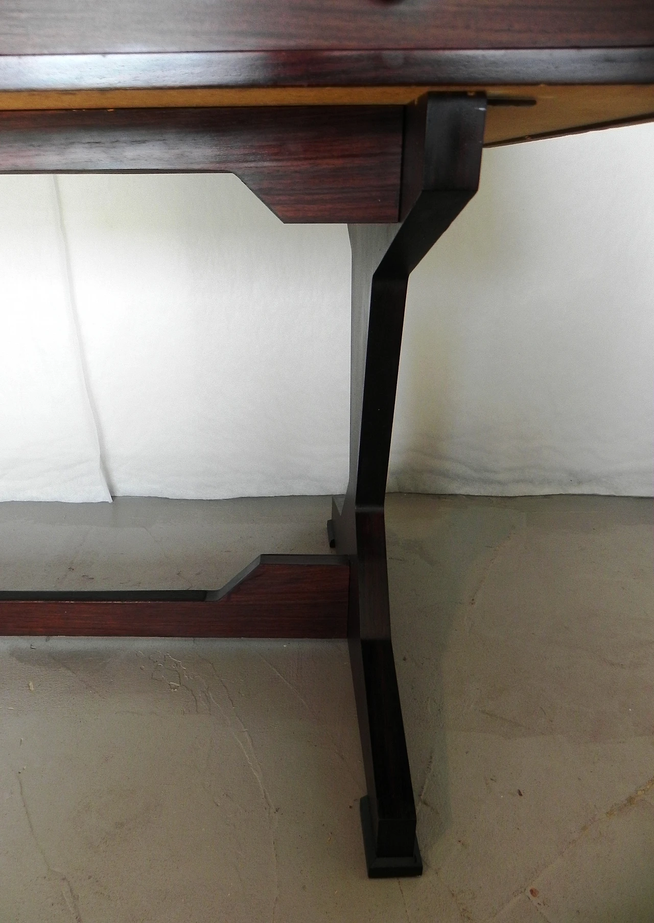 Rosewood desk with 5 drawers in G. Frattini's style, 1960s 11