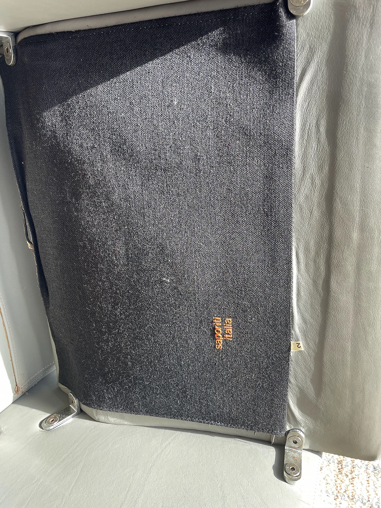 4 Leather armchairs by G. Offredi for Saporiti Italia, 1980s 1