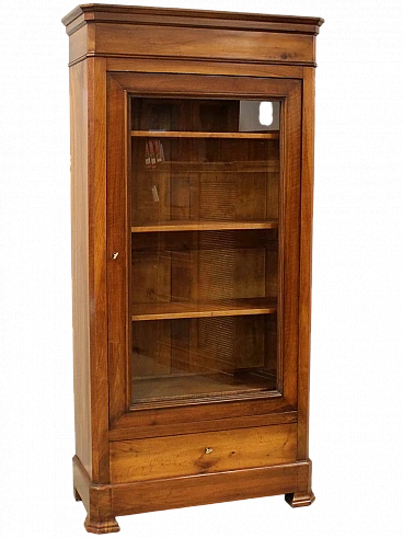 Louis Philippe walnut display cabinet, second half of the 19th century