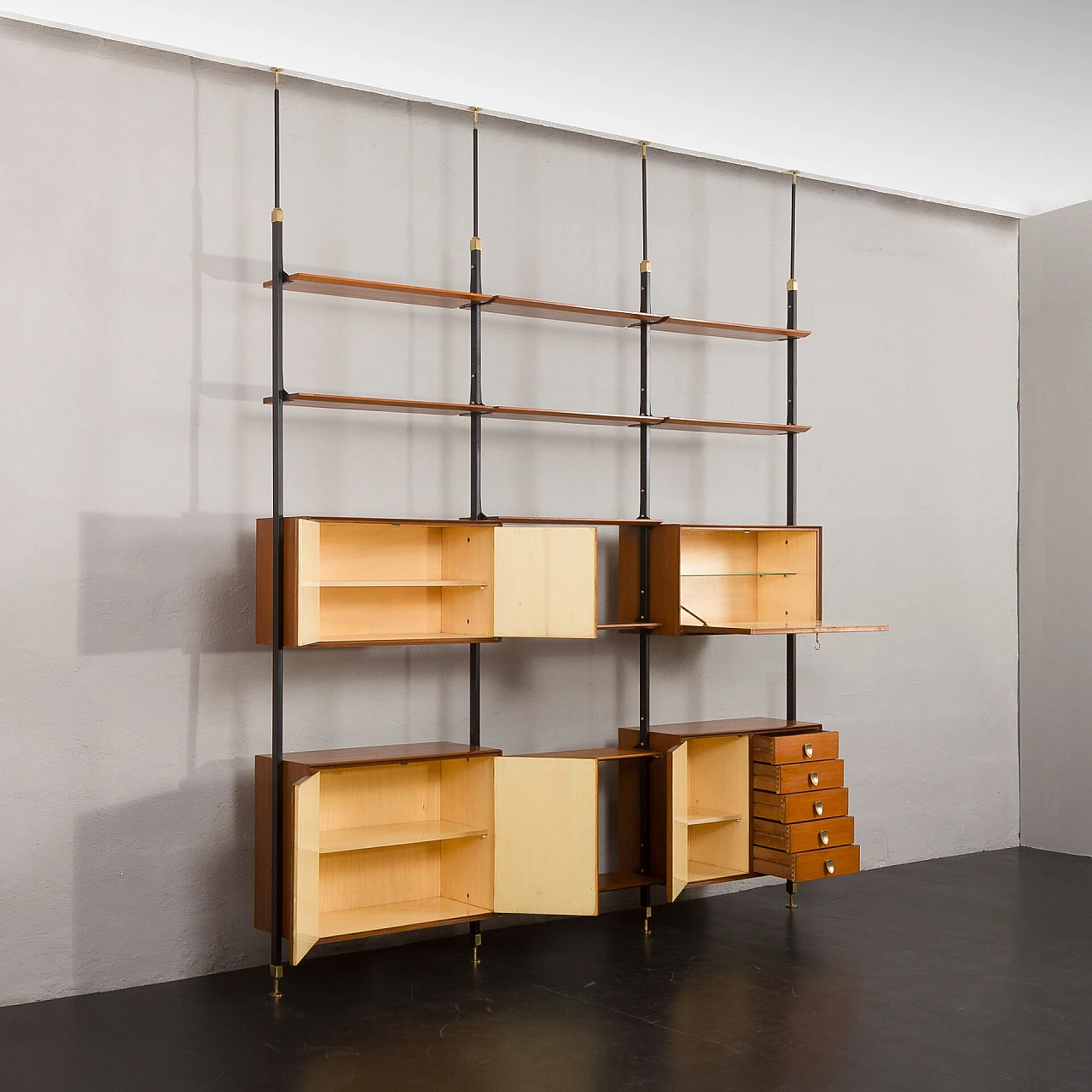 Floor-to-ceiling bookcase with decorated bar compartment, 1960s 4