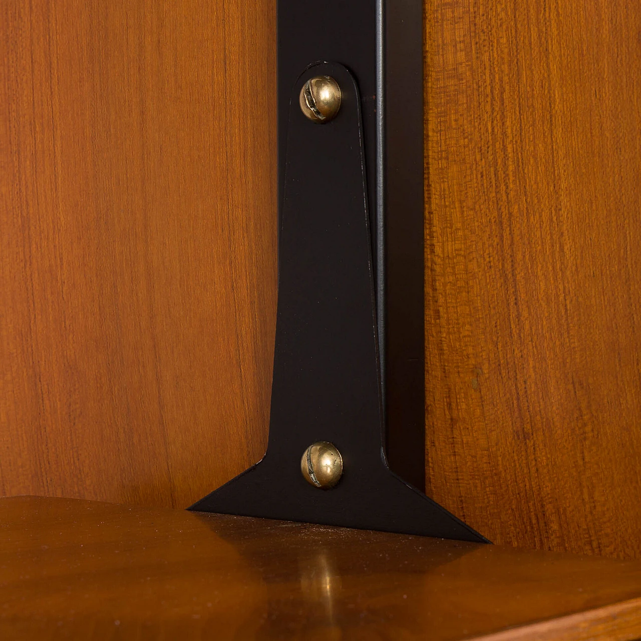 Floor-to-ceiling bookcase with decorated bar compartment, 1960s 15