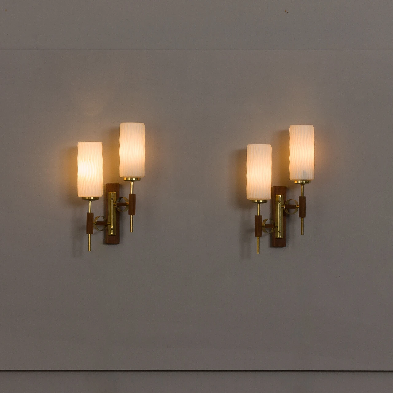 Pair of two-light wall lamps in the style of Lunel, 1960s 5