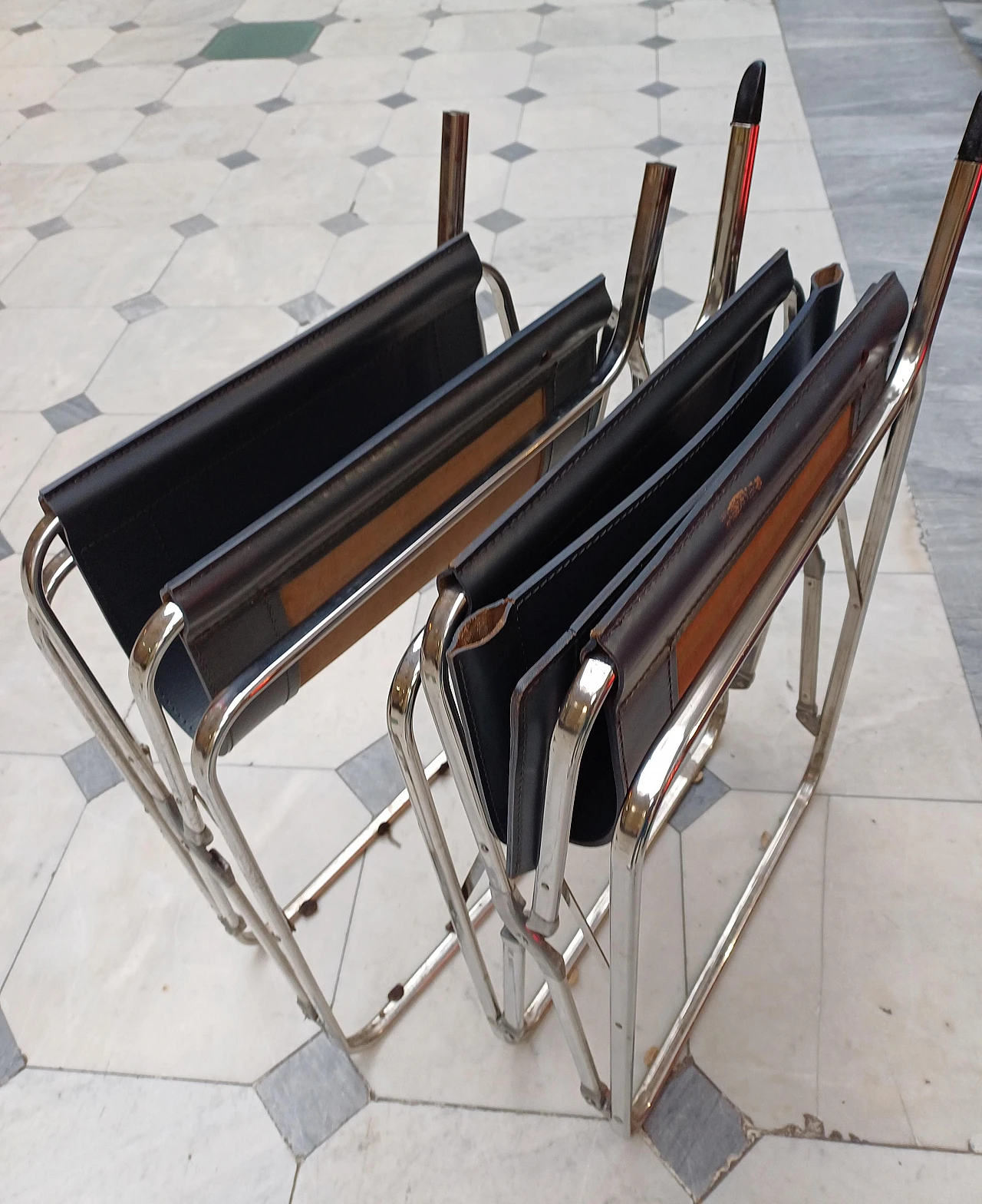 Pair of April folding chairs by Gae Aulenti for Zanotta 5