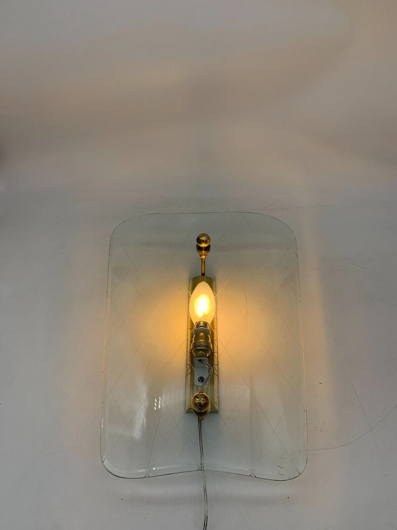 Pair of glass and brass wall lights by Fontana Arte, 1950s 6